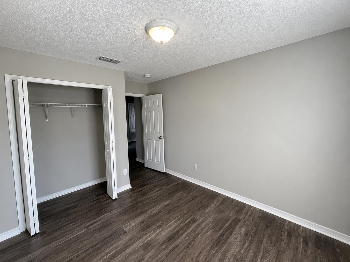 REDSTONE ESTATES - Residential Lease