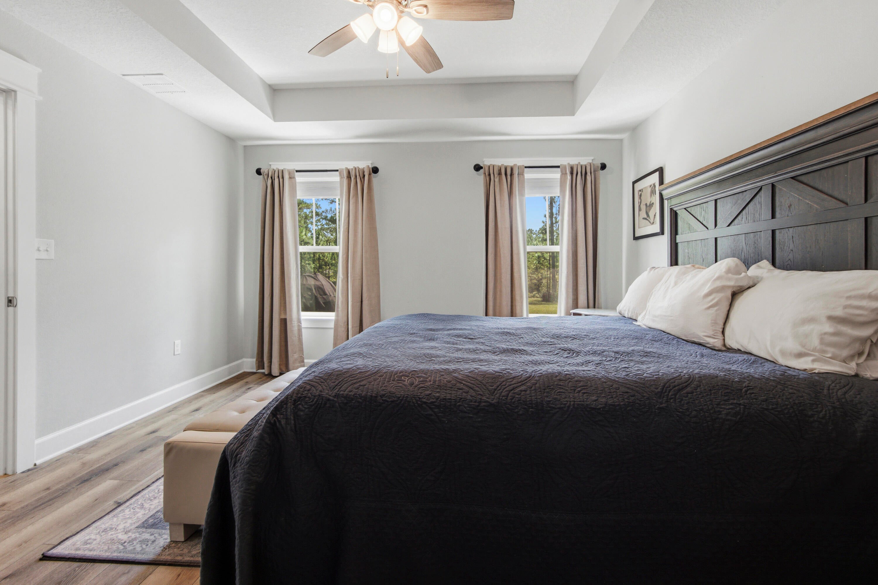 LAKESHORE GARDENS - Residential