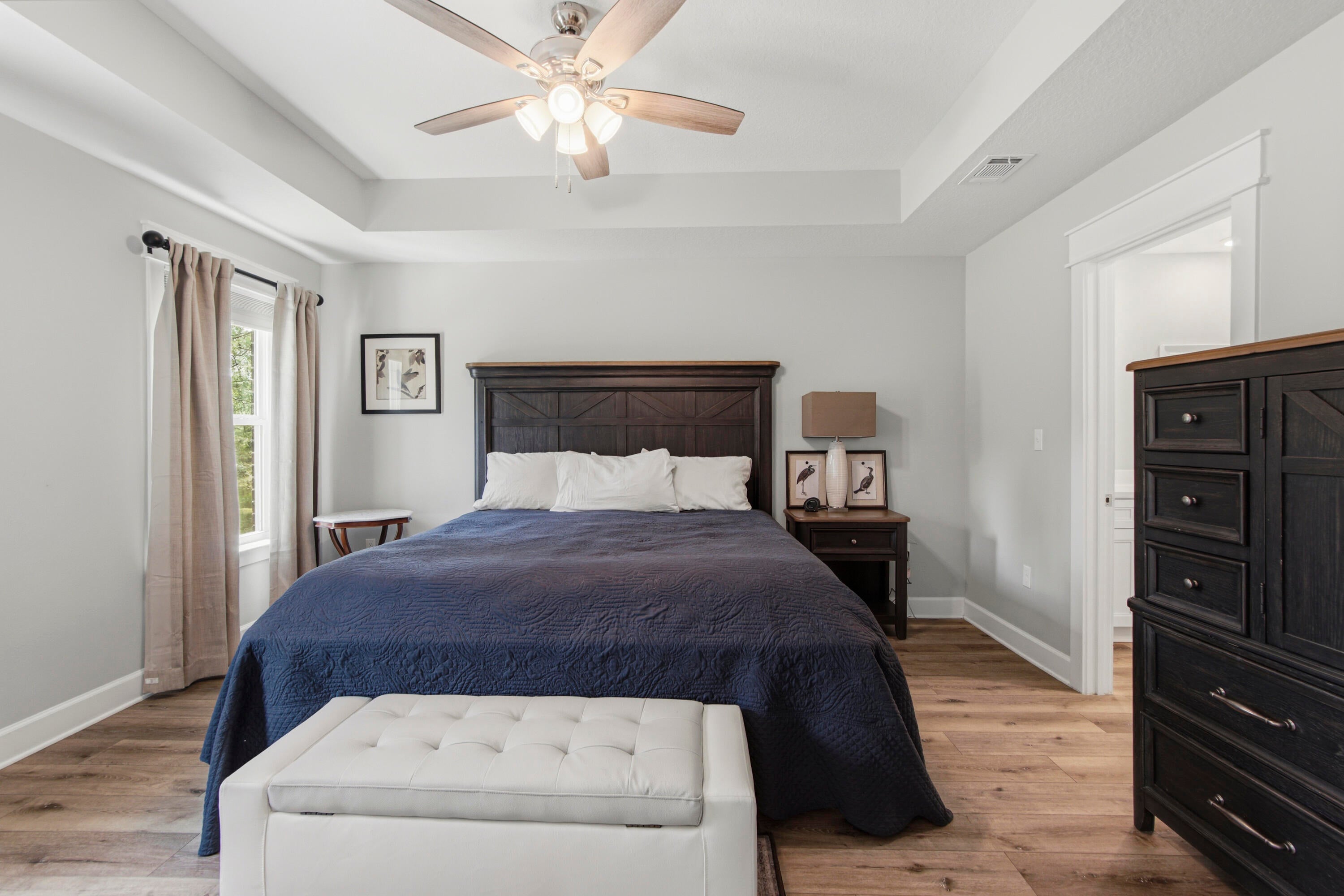 LAKESHORE GARDENS - Residential