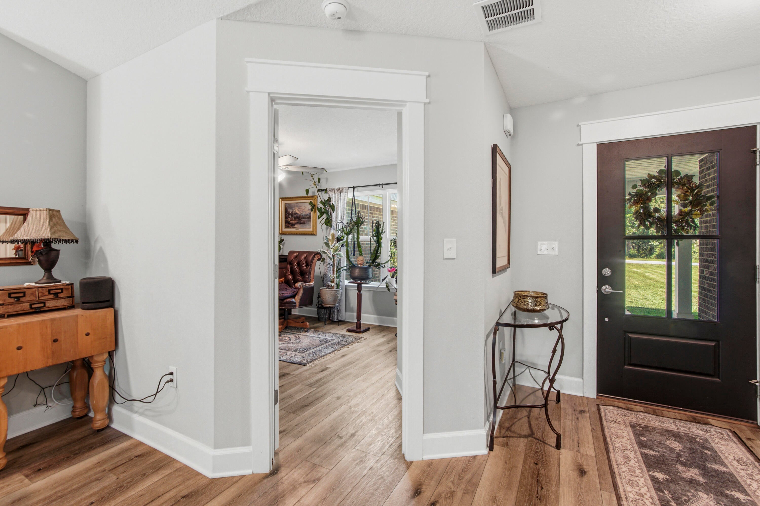 LAKESHORE GARDENS - Residential