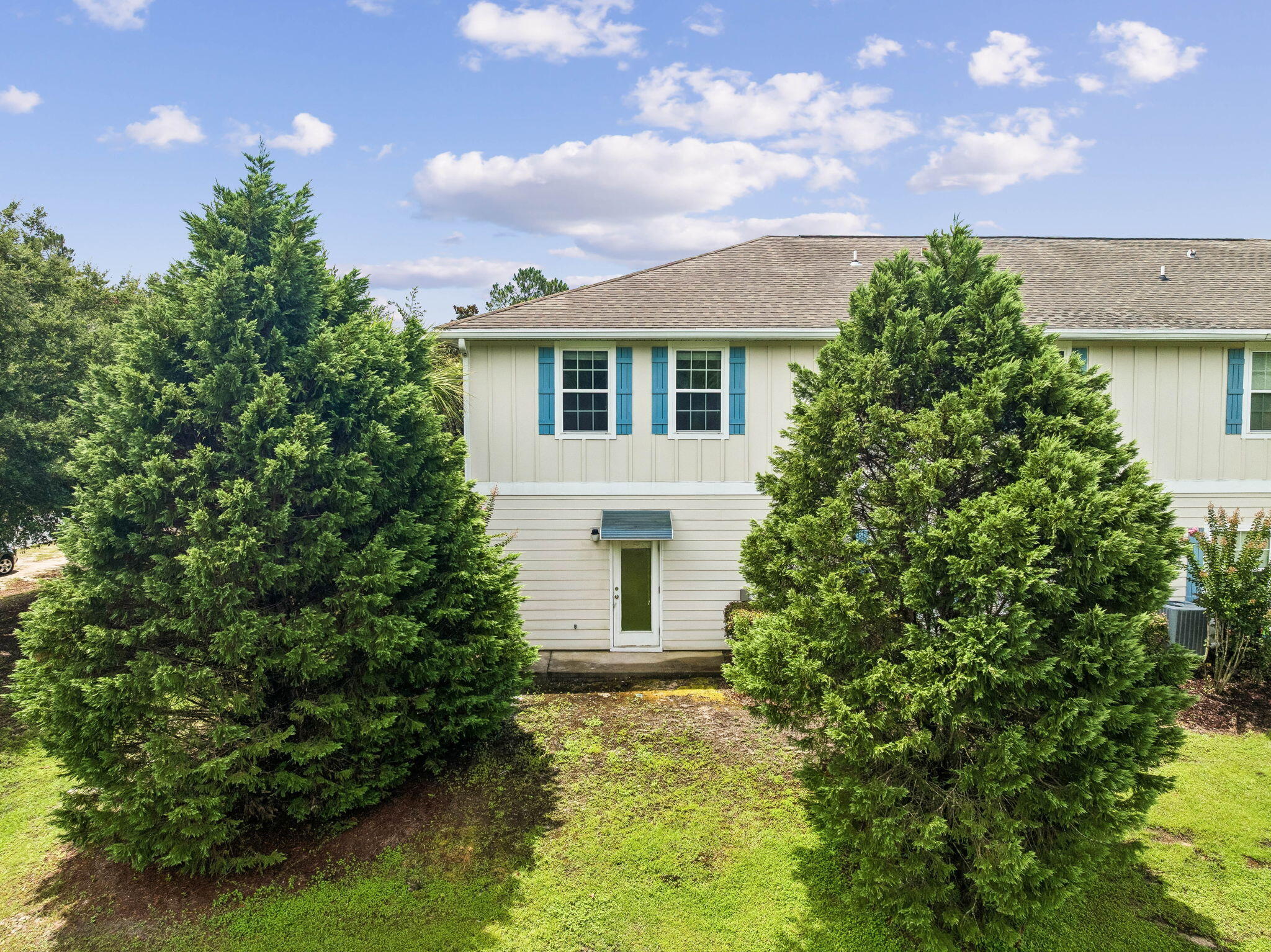 WATER OAKS T/H - Residential
