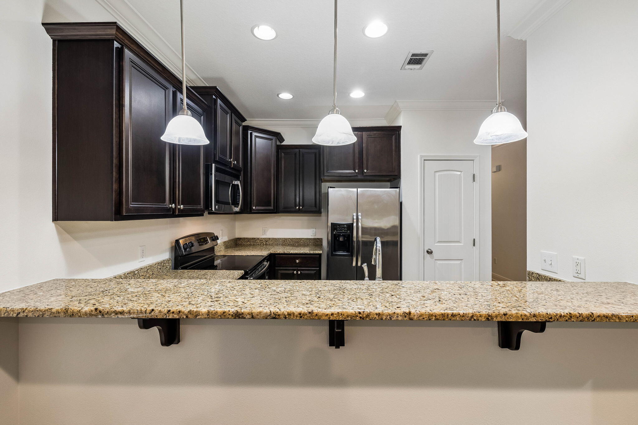 WATER OAKS T/H - Residential