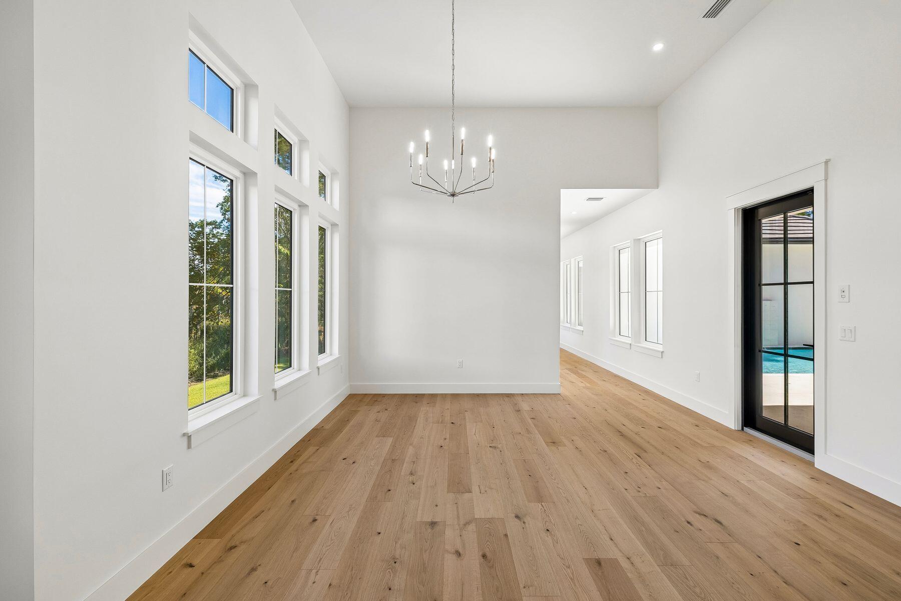 BURNT PINE - Residential