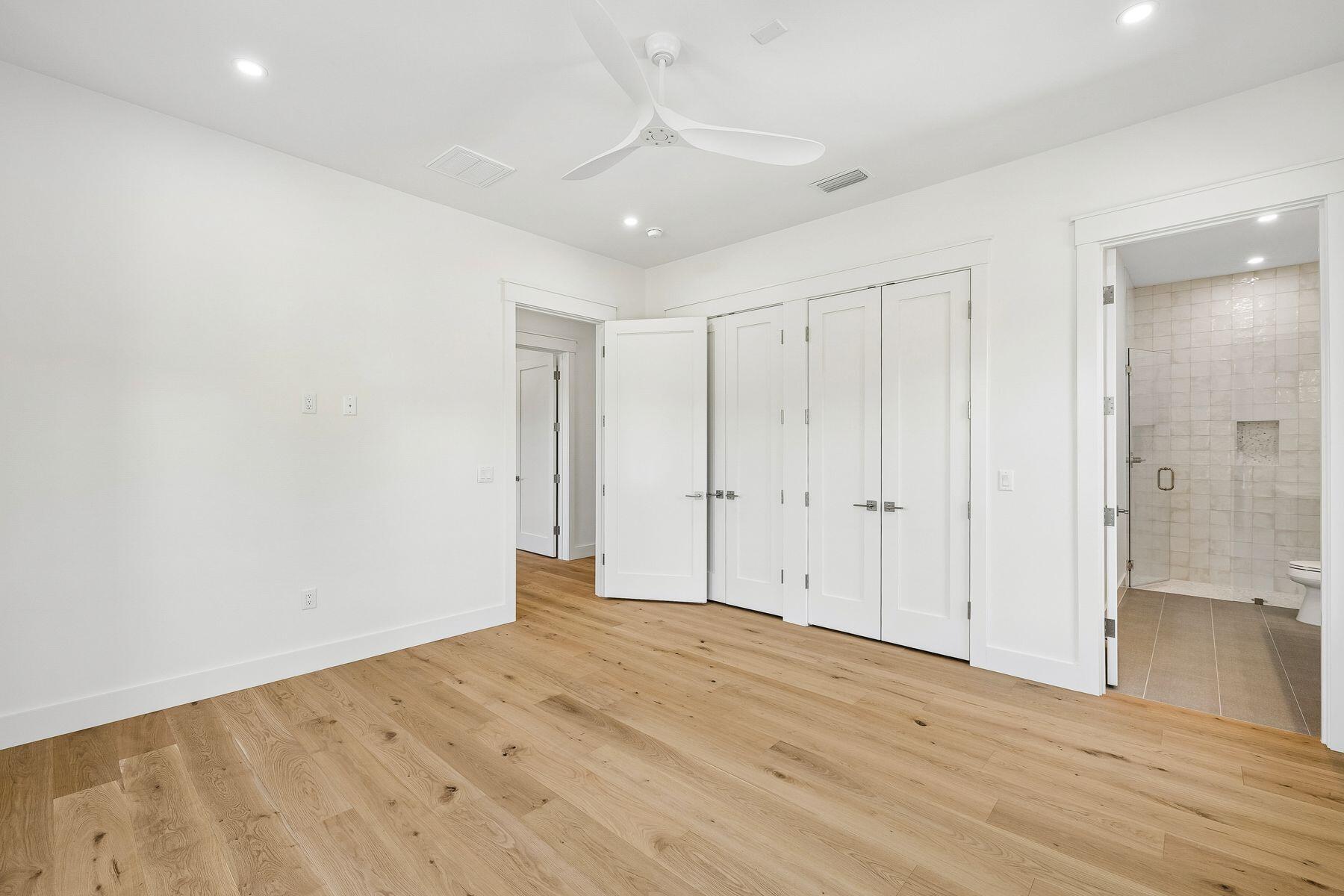 BURNT PINE - Residential