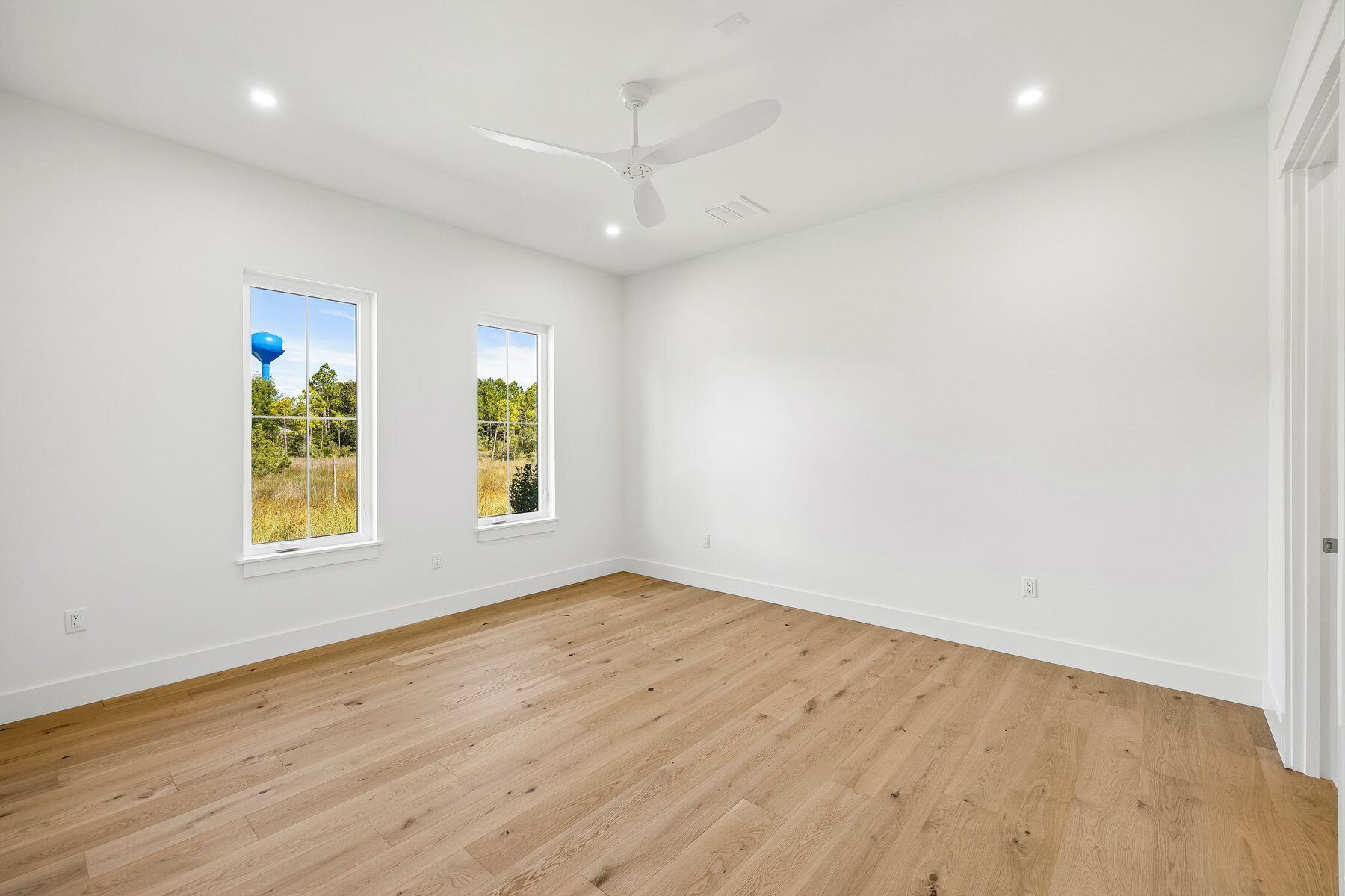 BURNT PINE - Residential