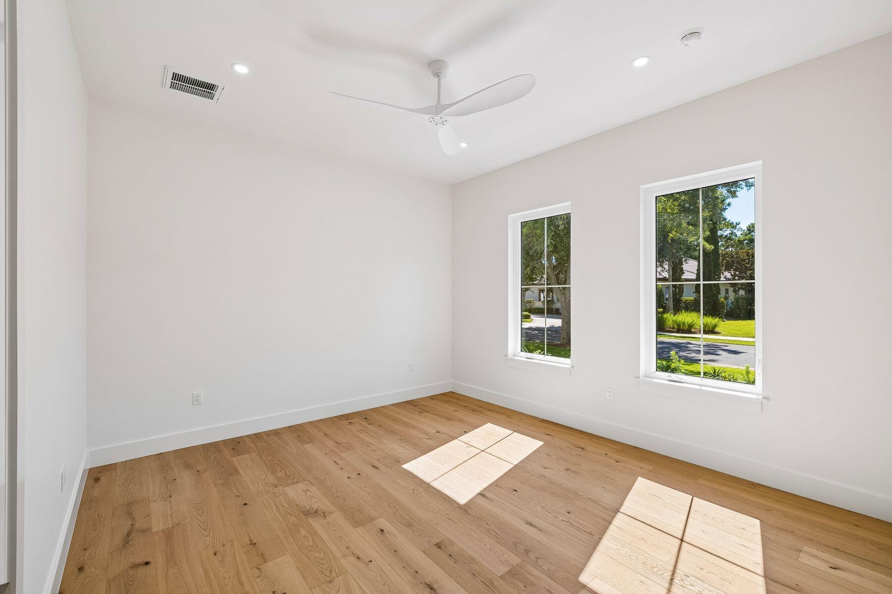 BURNT PINE - Residential