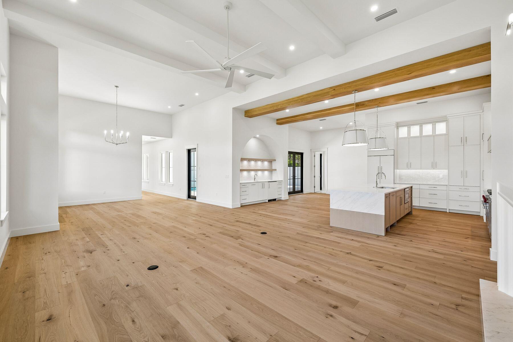 BURNT PINE - Residential