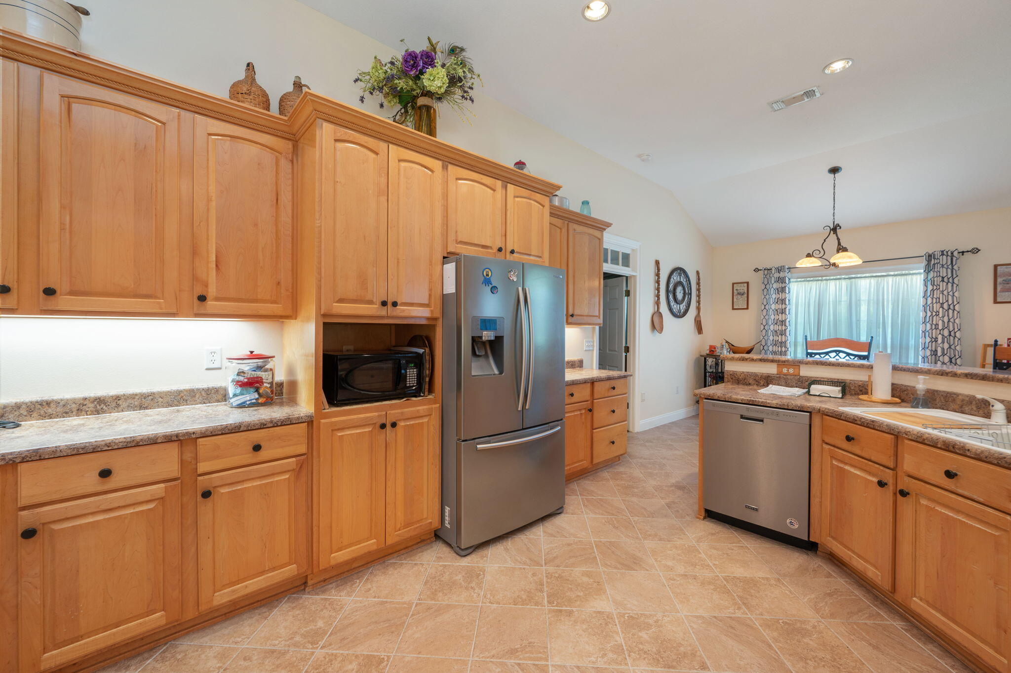 NO RECORDED PROJECT - Residential