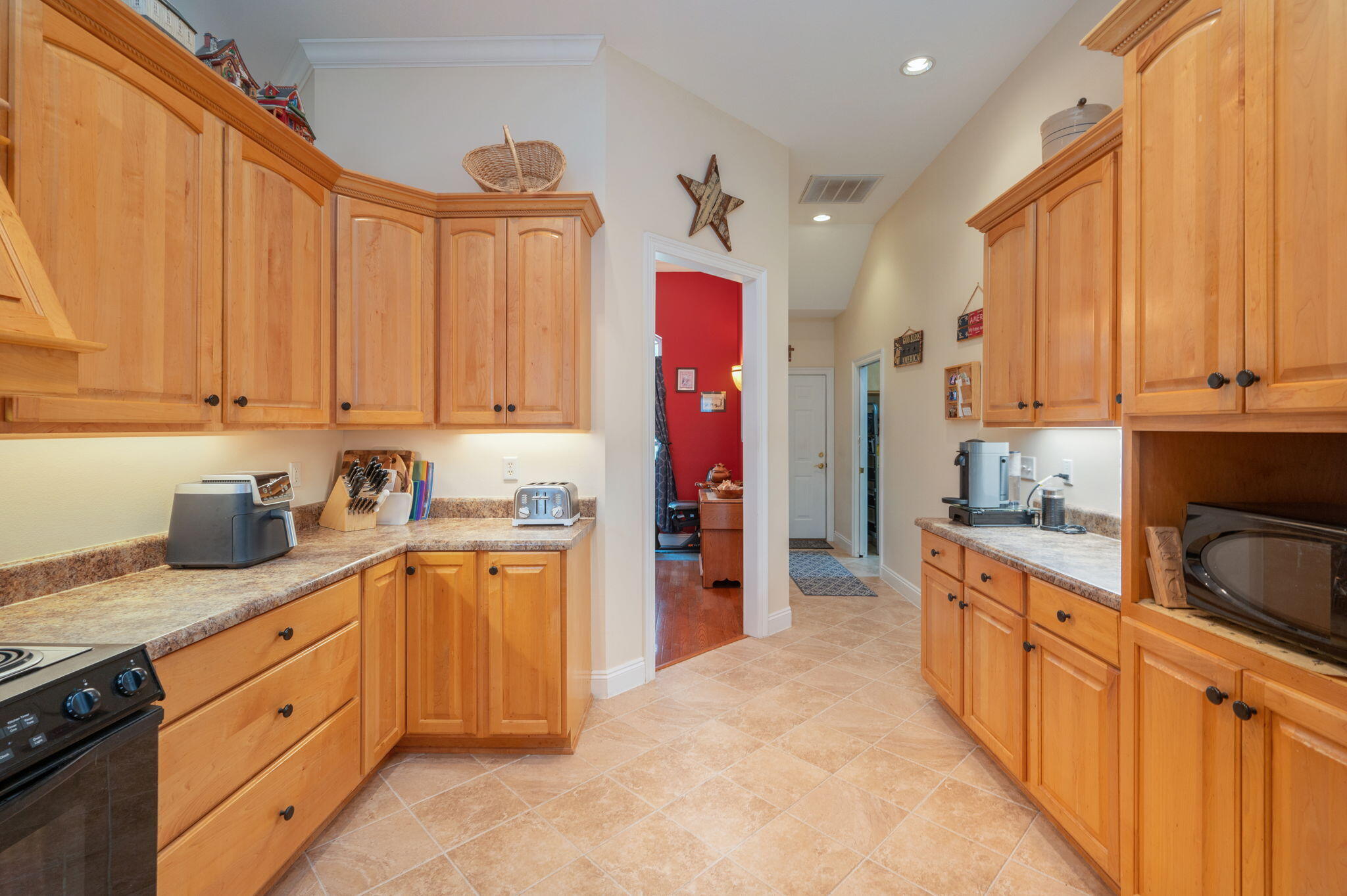 NO RECORDED PROJECT - Residential