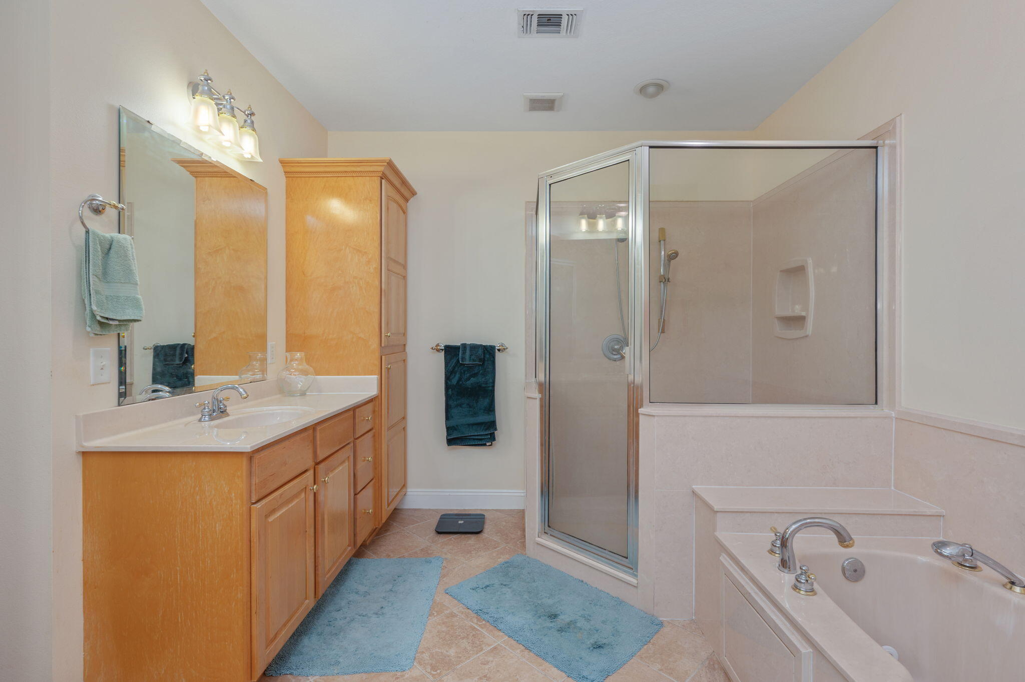 NO RECORDED PROJECT - Residential
