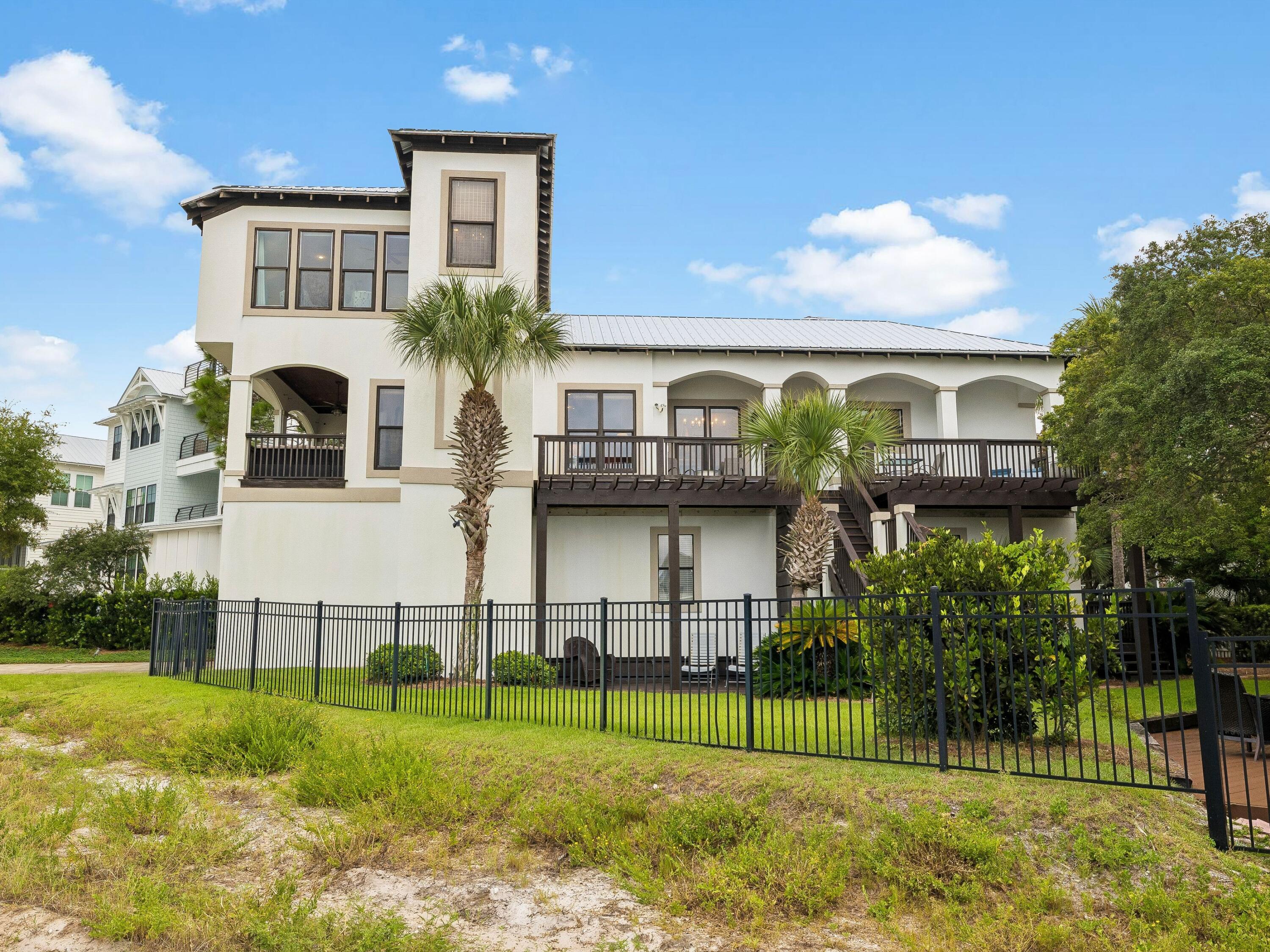 CALYPSO POINTE - Residential