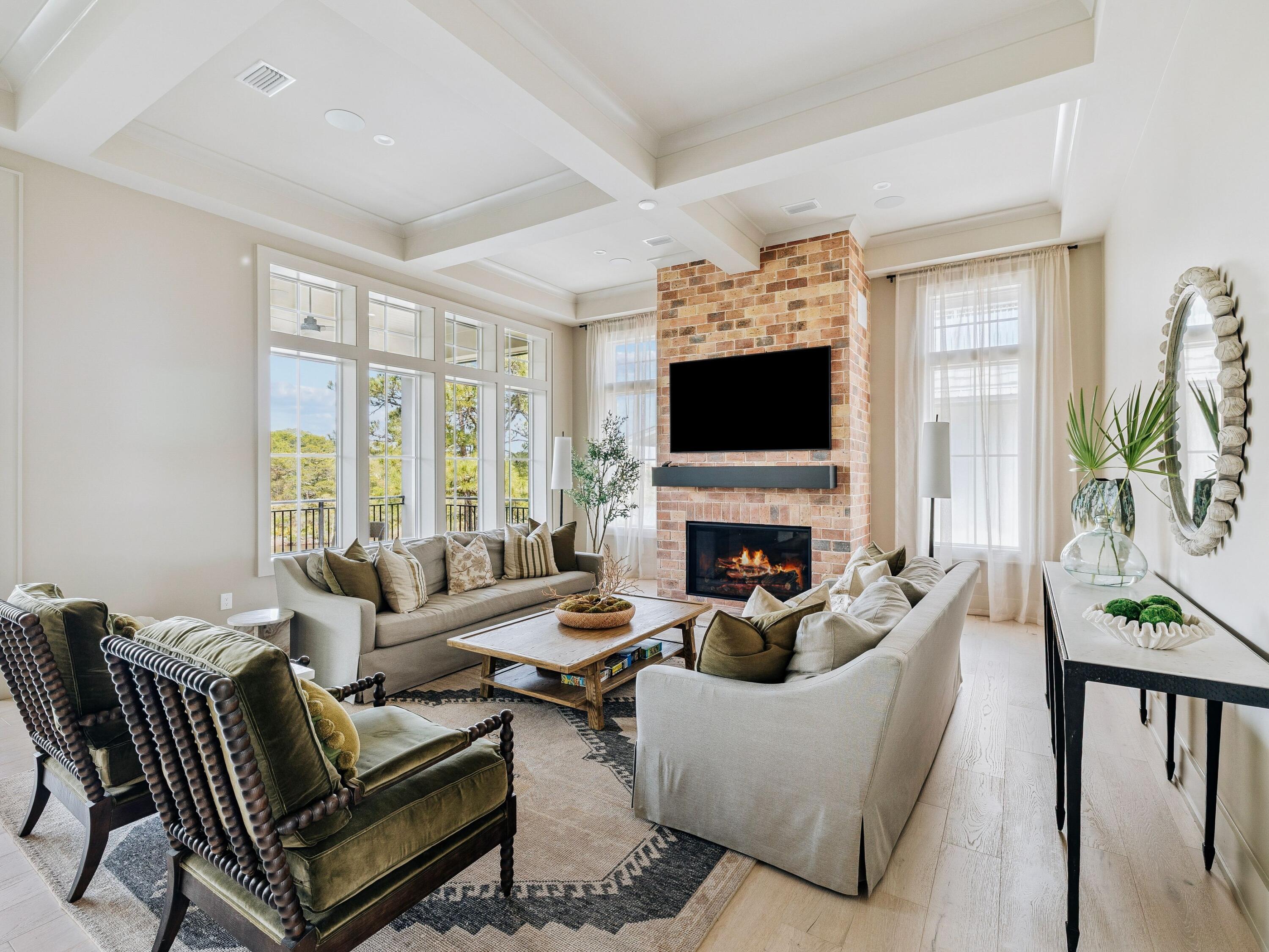 BLUE MOUNTAIN BEACH - Residential