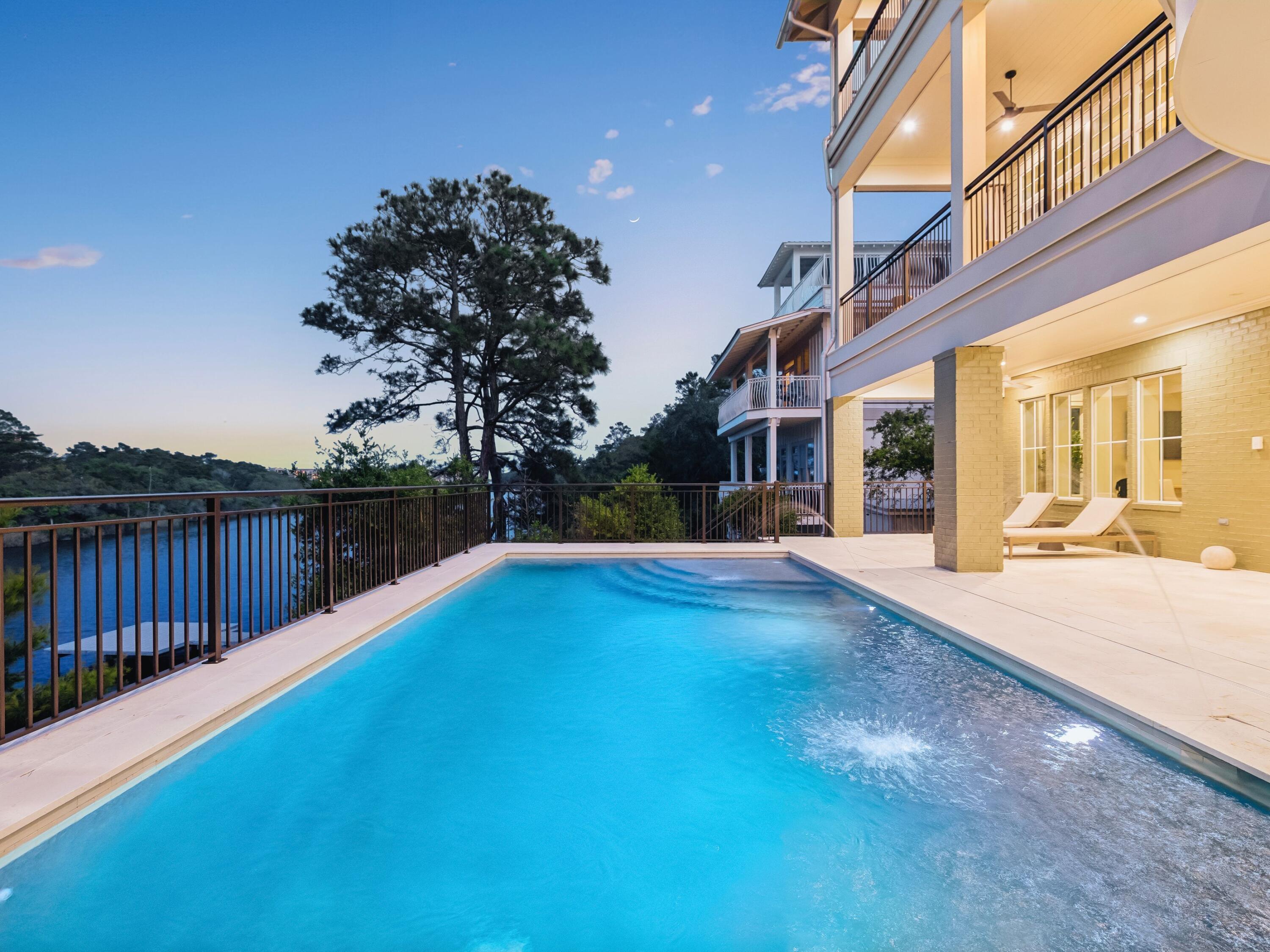 BLUE MOUNTAIN BEACH - Residential