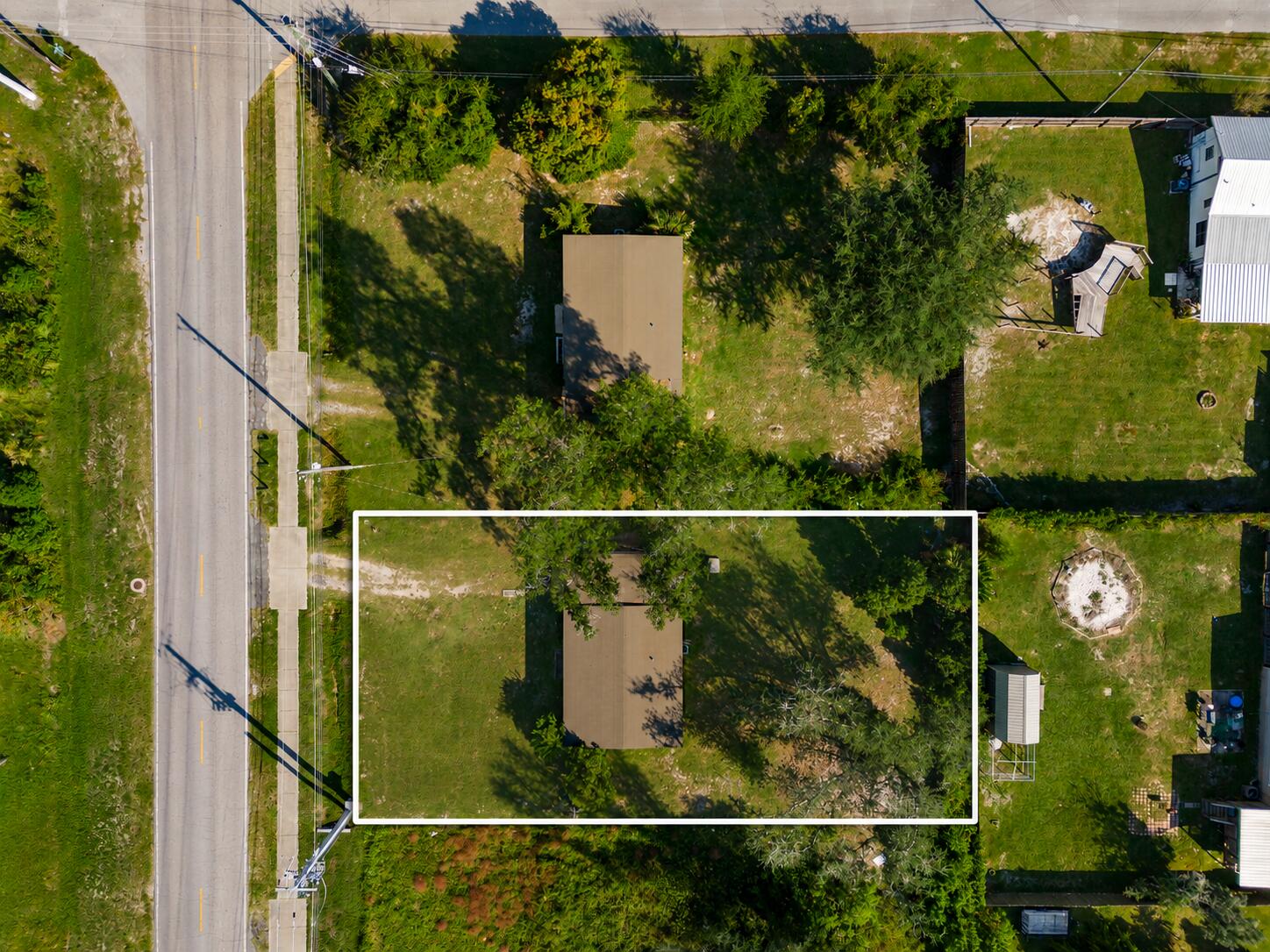 NO RECORDED SUBDIVISION - Residential