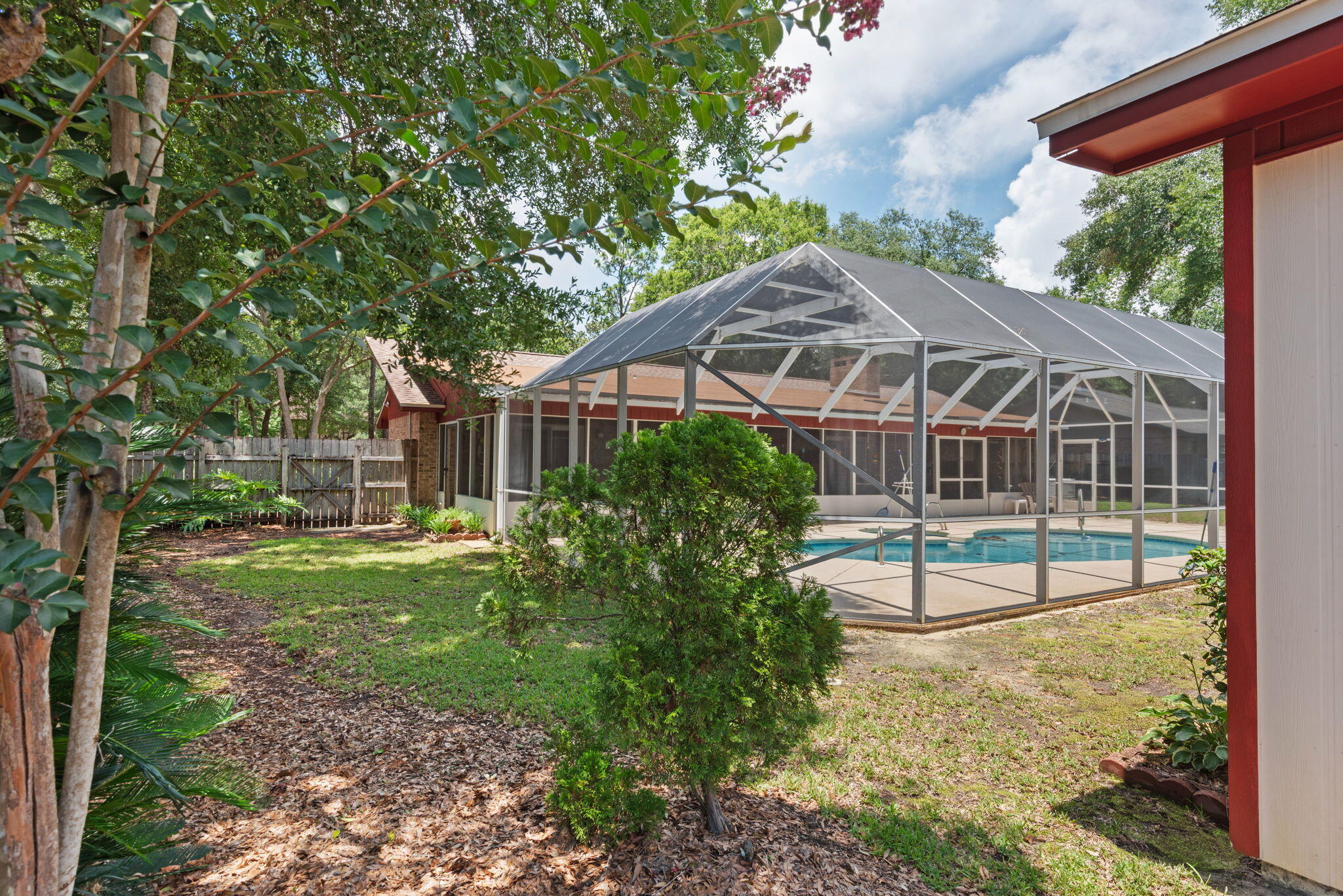 ROCKY BAYOU COUNTRY CLUB ESTATES 6 - Residential