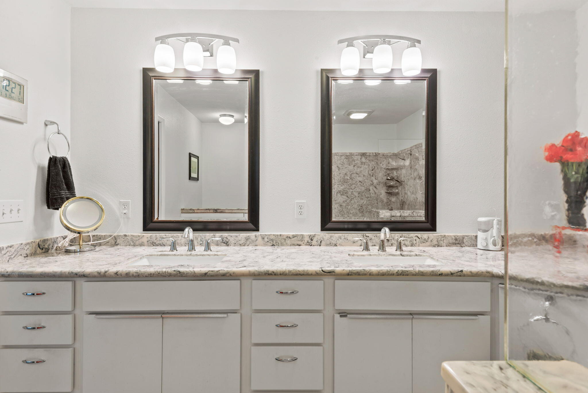 ROCKY BAYOU COUNTRY CLUB ESTATES 6 - Residential
