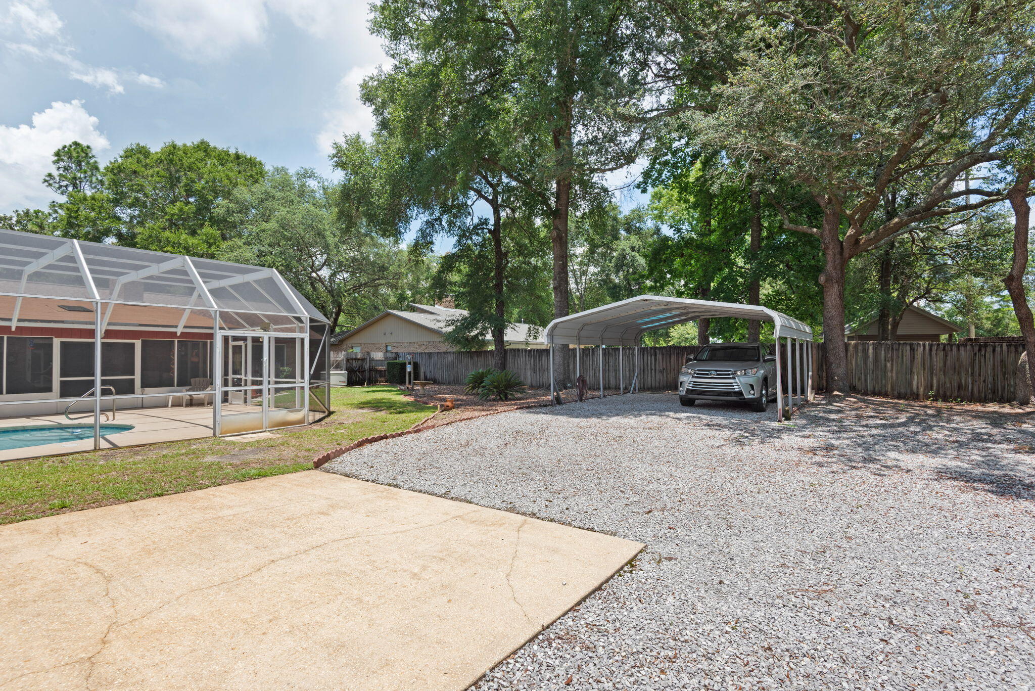 ROCKY BAYOU COUNTRY CLUB ESTATES 6 - Residential