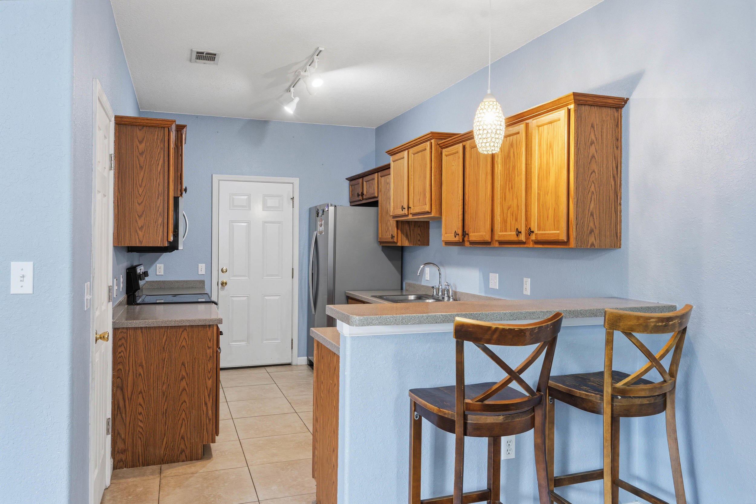ENDICOTT VILLAGE - Residential