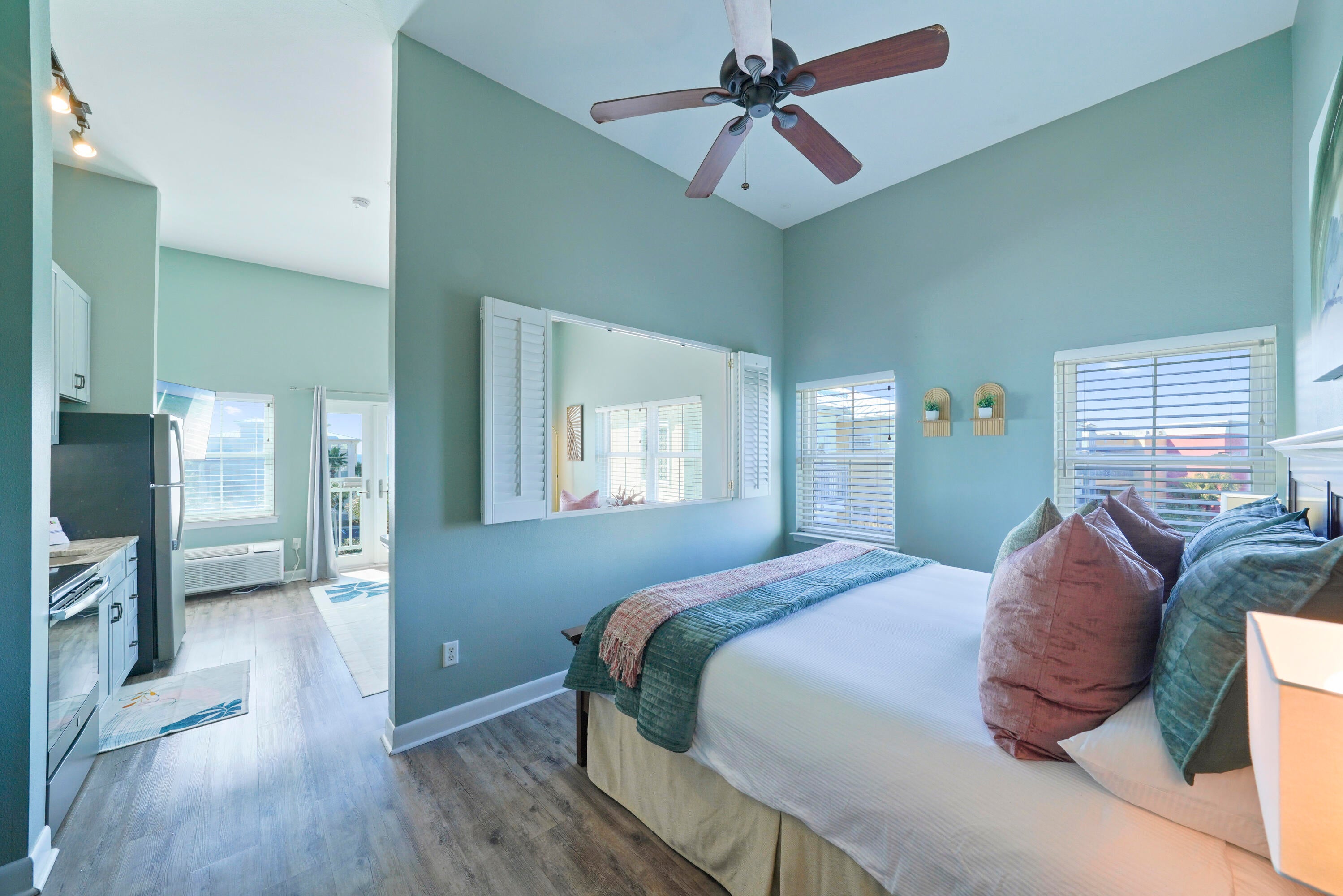 GULF PLACE TOWN CENTER EAST CONDO - Residential