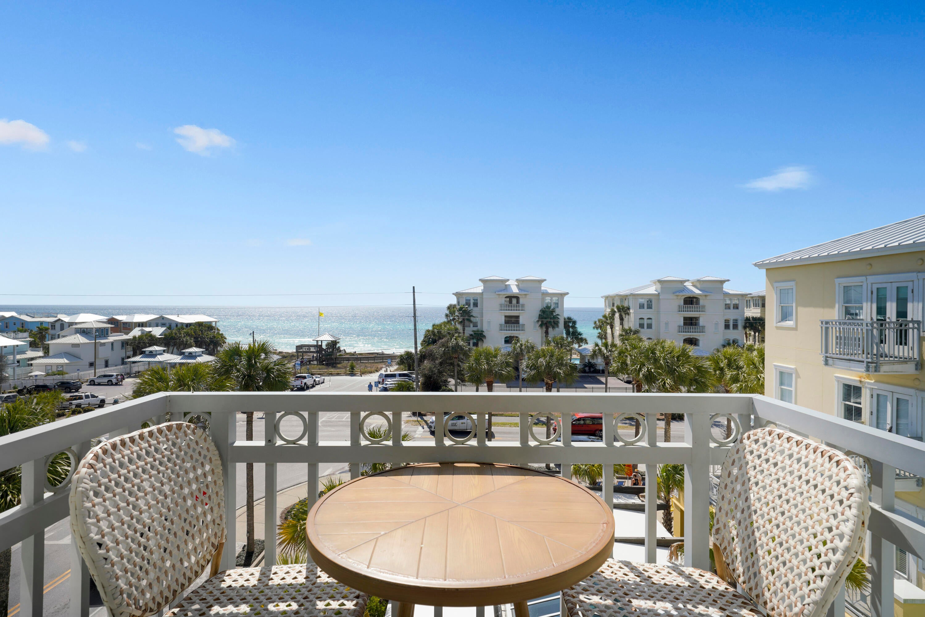 GULF PLACE TOWN CENTER EAST CONDO - Residential