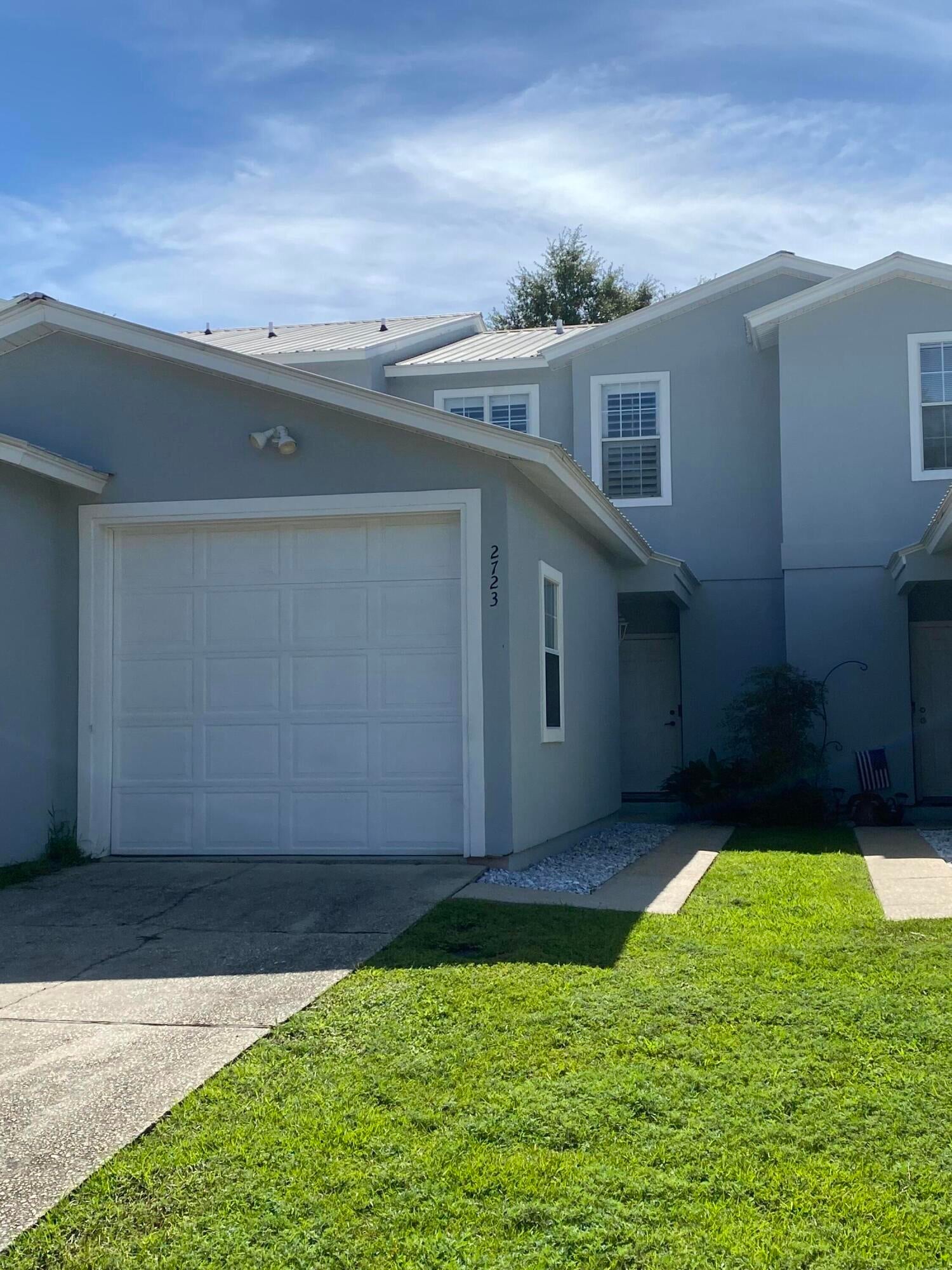 VILLA DANIELLE 1ST ADDN - Residential Lease