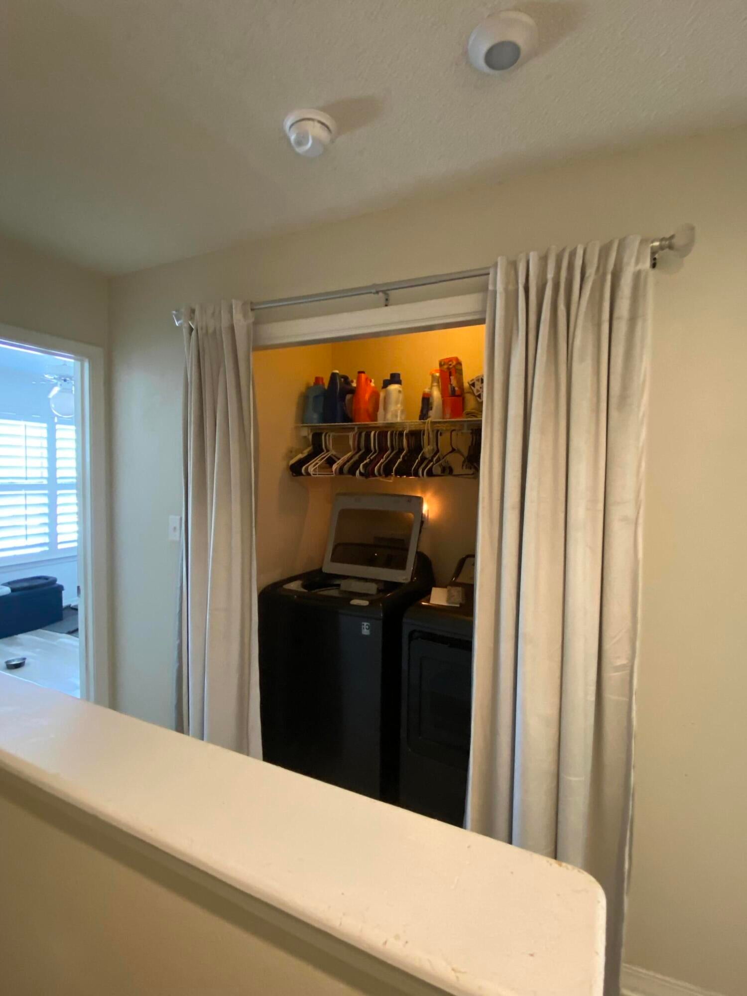 VILLA DANIELLE 1ST ADDN - Residential Lease