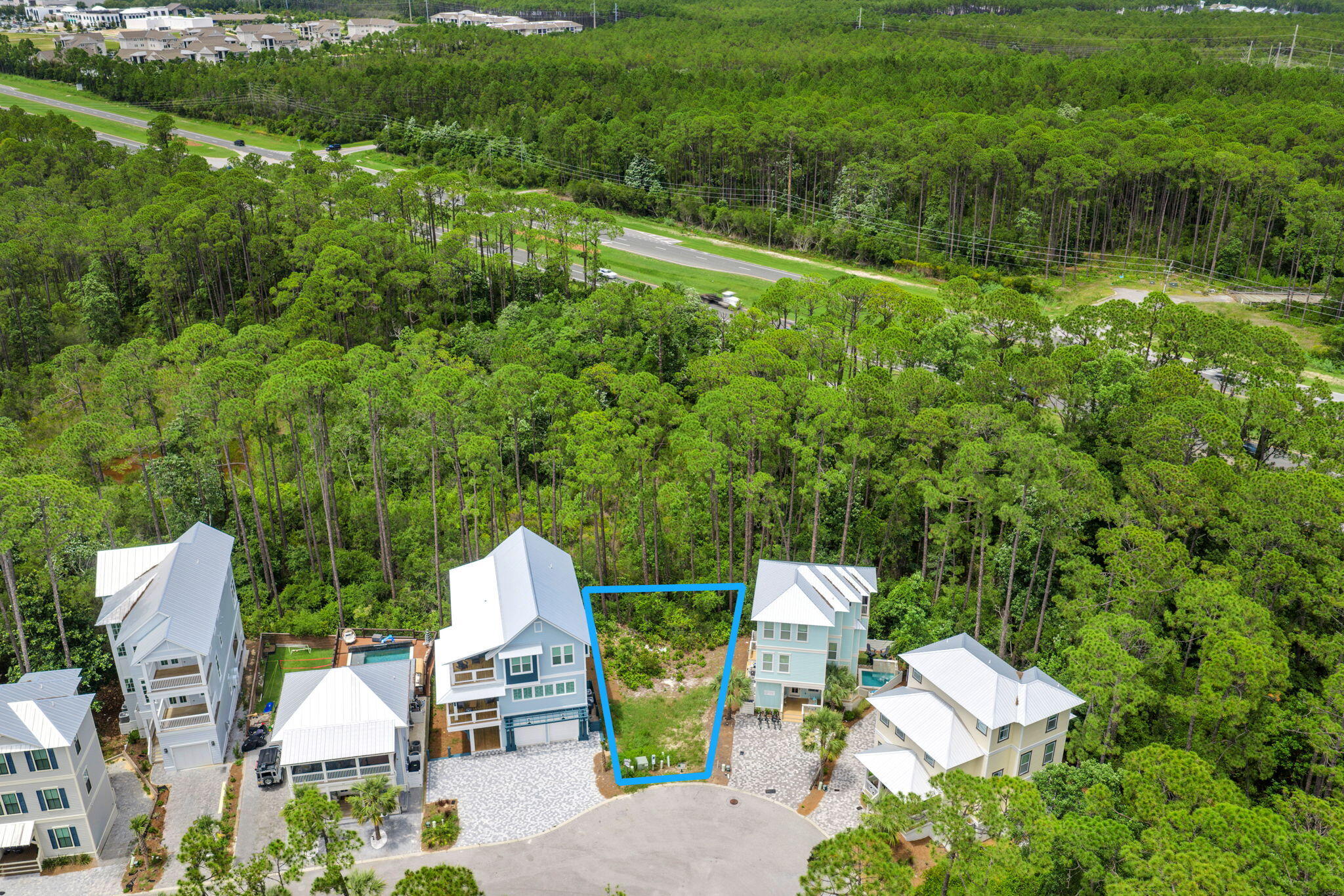 TREETOP - Land