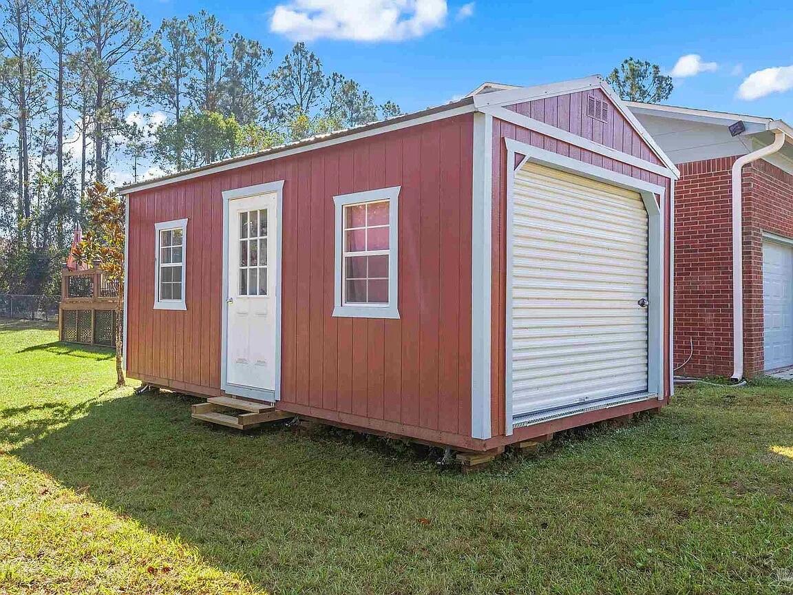 WHISPERING PINES ESTATES - Residential