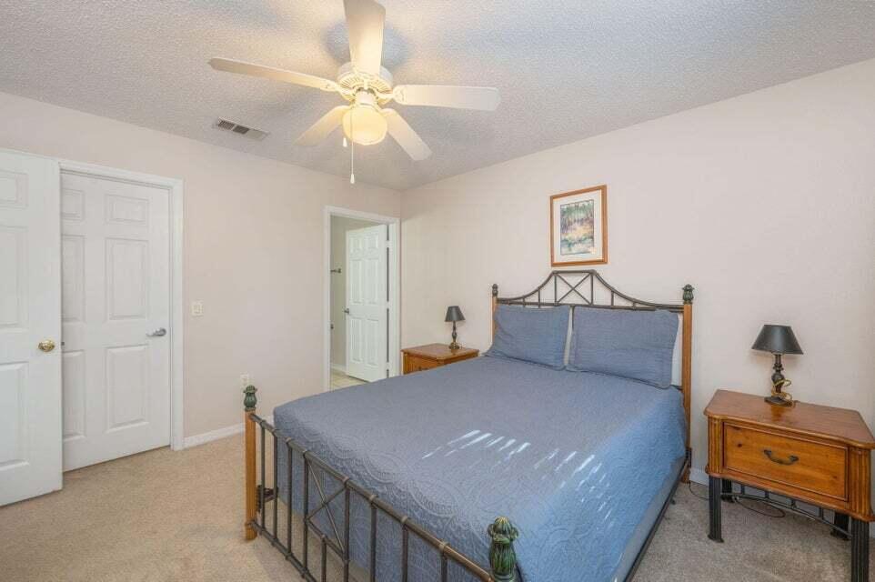 THE FLORIDA CLUB - Residential Lease
