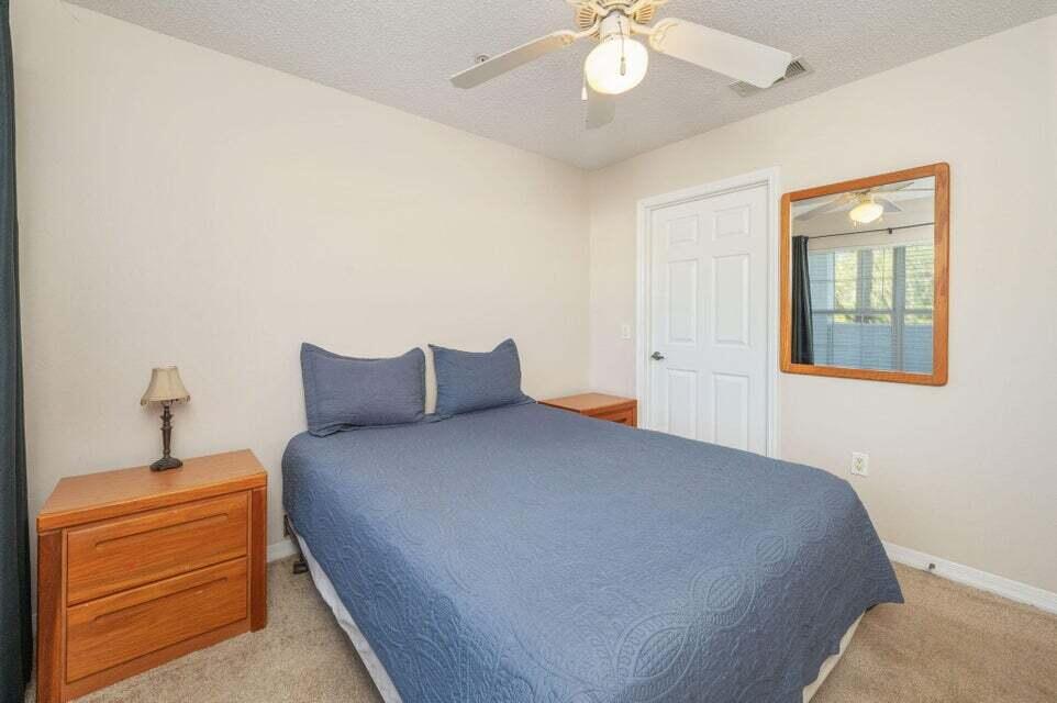 THE FLORIDA CLUB - Residential Lease