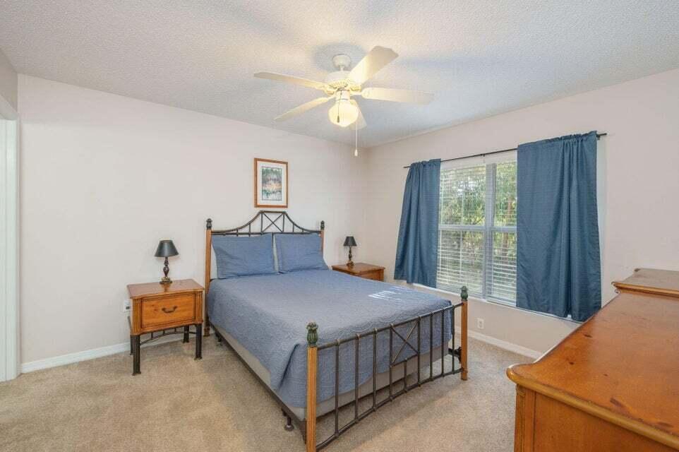 THE FLORIDA CLUB - Residential Lease