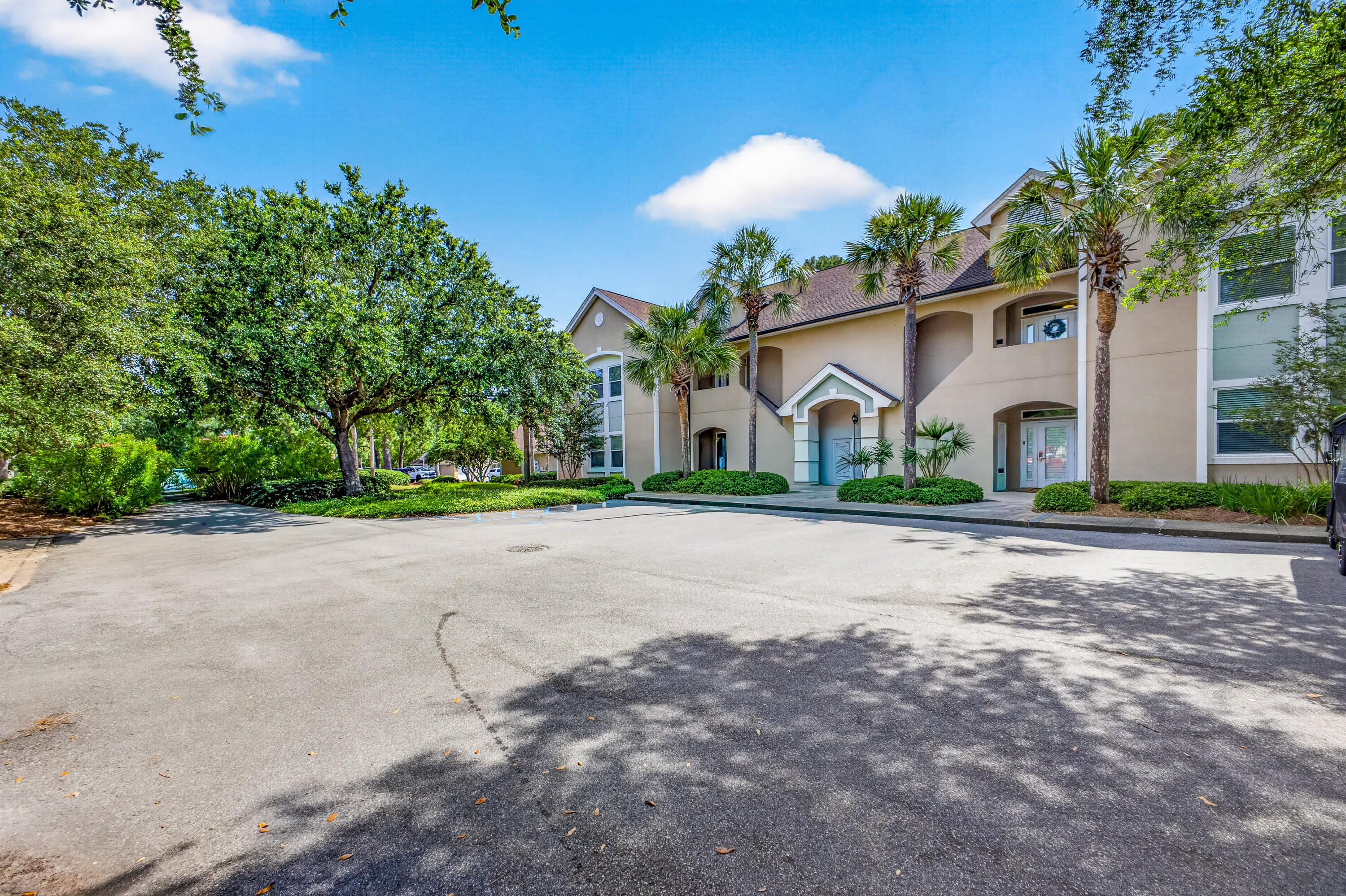 TURNBERRY VILLAS CONDO - Residential
