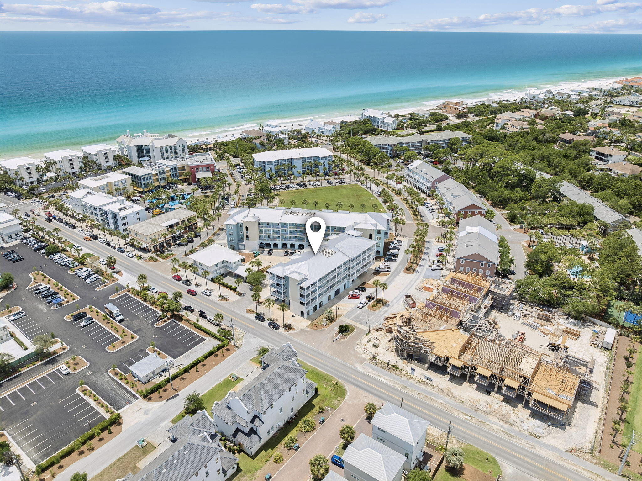 Gulf Place Residence - Residential