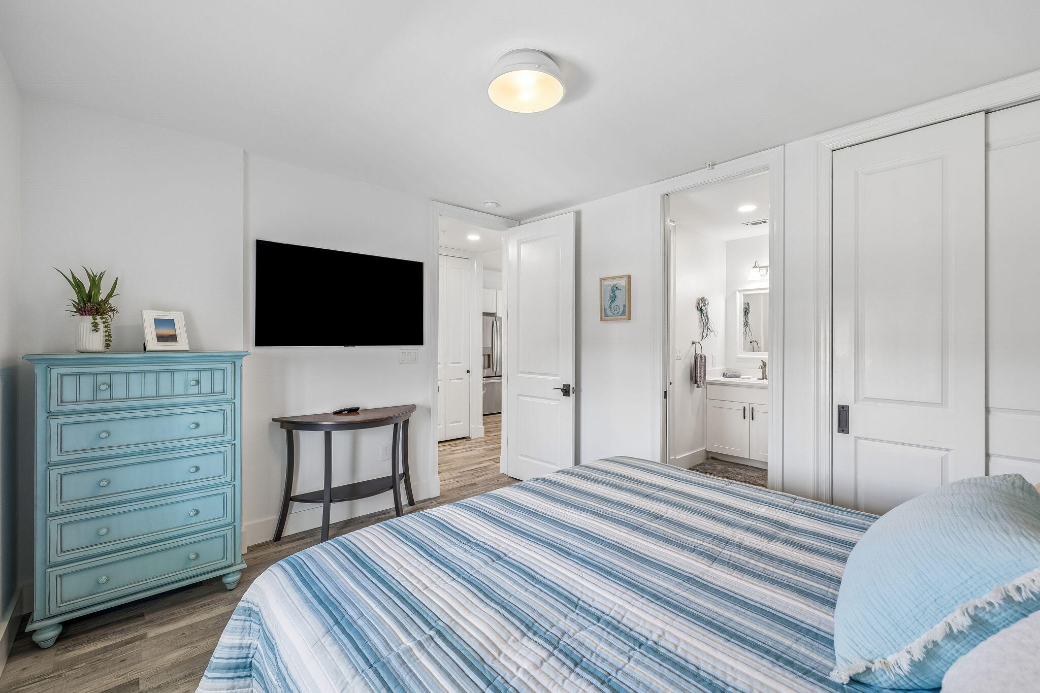 Gulf Place Residence - Residential