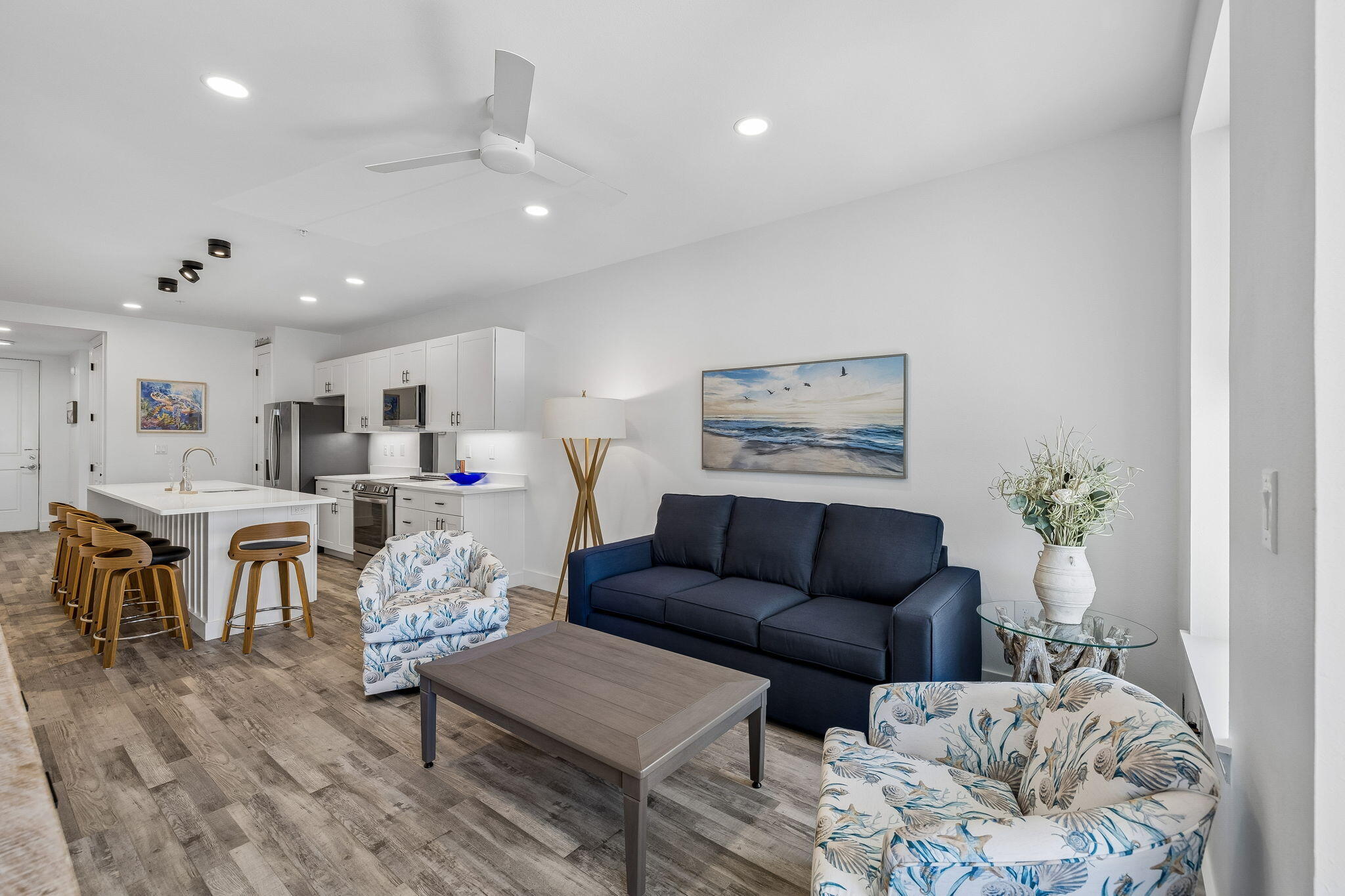 Gulf Place Residence - Residential