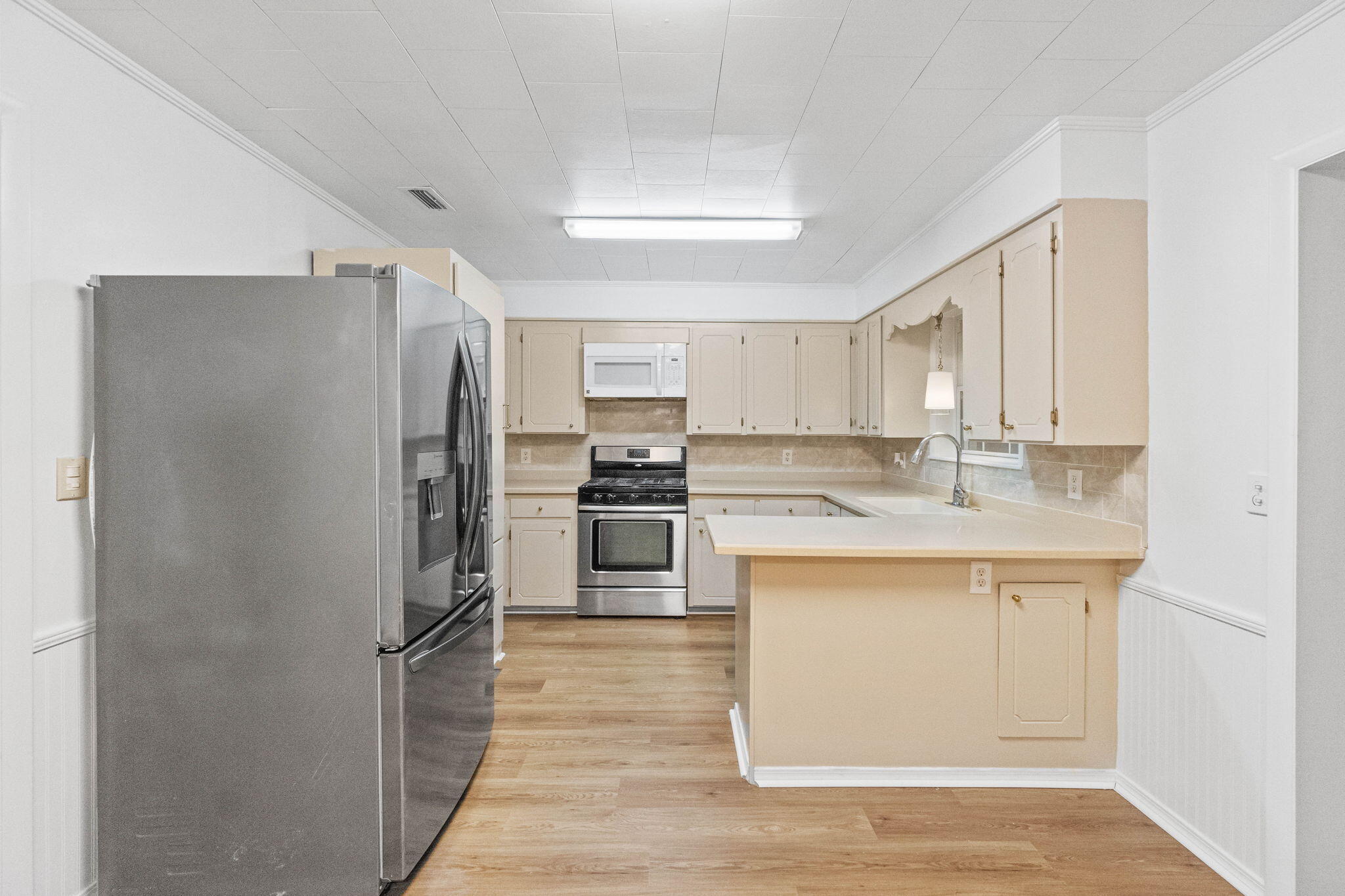 NO RECORDED SUBDIVISION - Residential