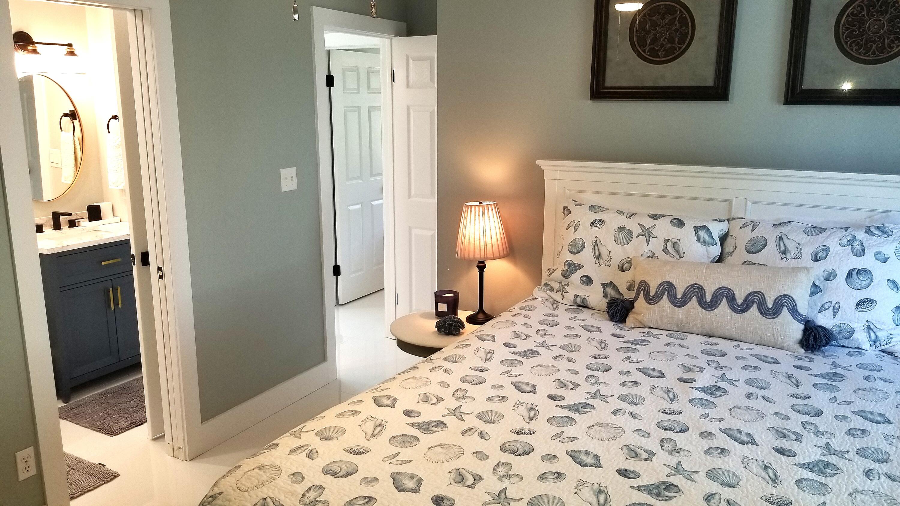 CRYSTAL VILLAGE CONDO PH 1 - Residential