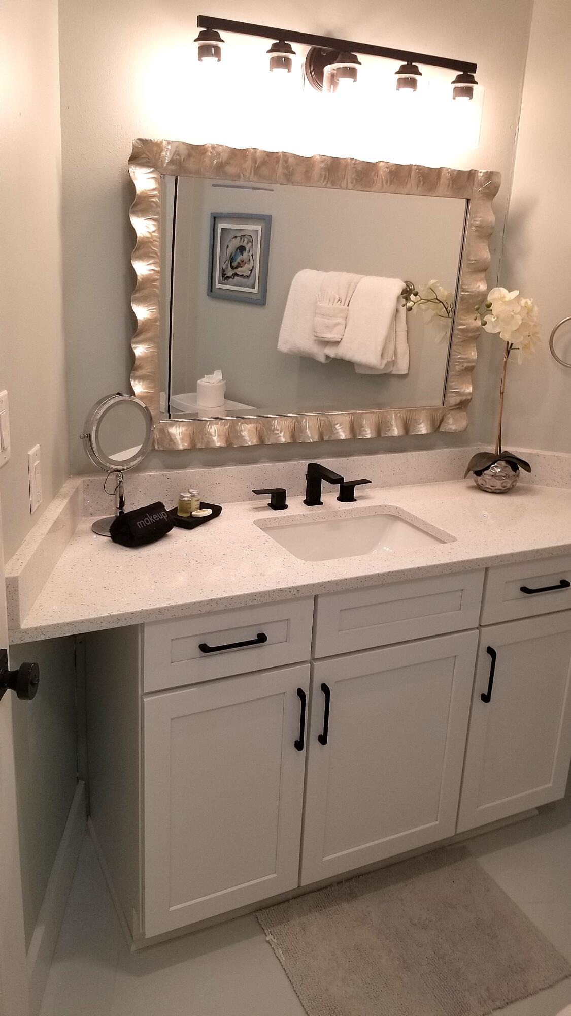CRYSTAL VILLAGE CONDO PH 1 - Residential