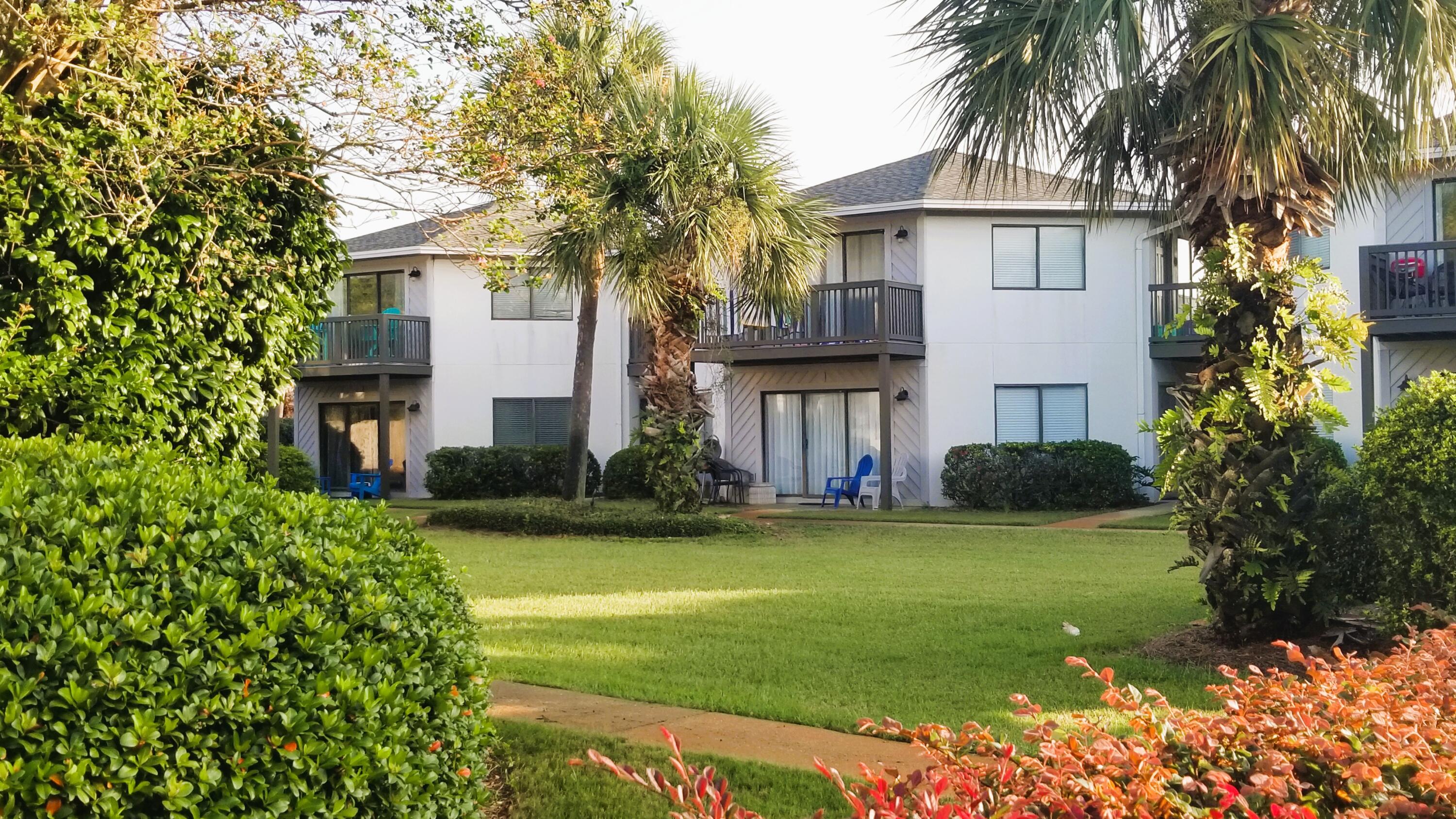 CRYSTAL VILLAGE CONDO PH 1 - Residential