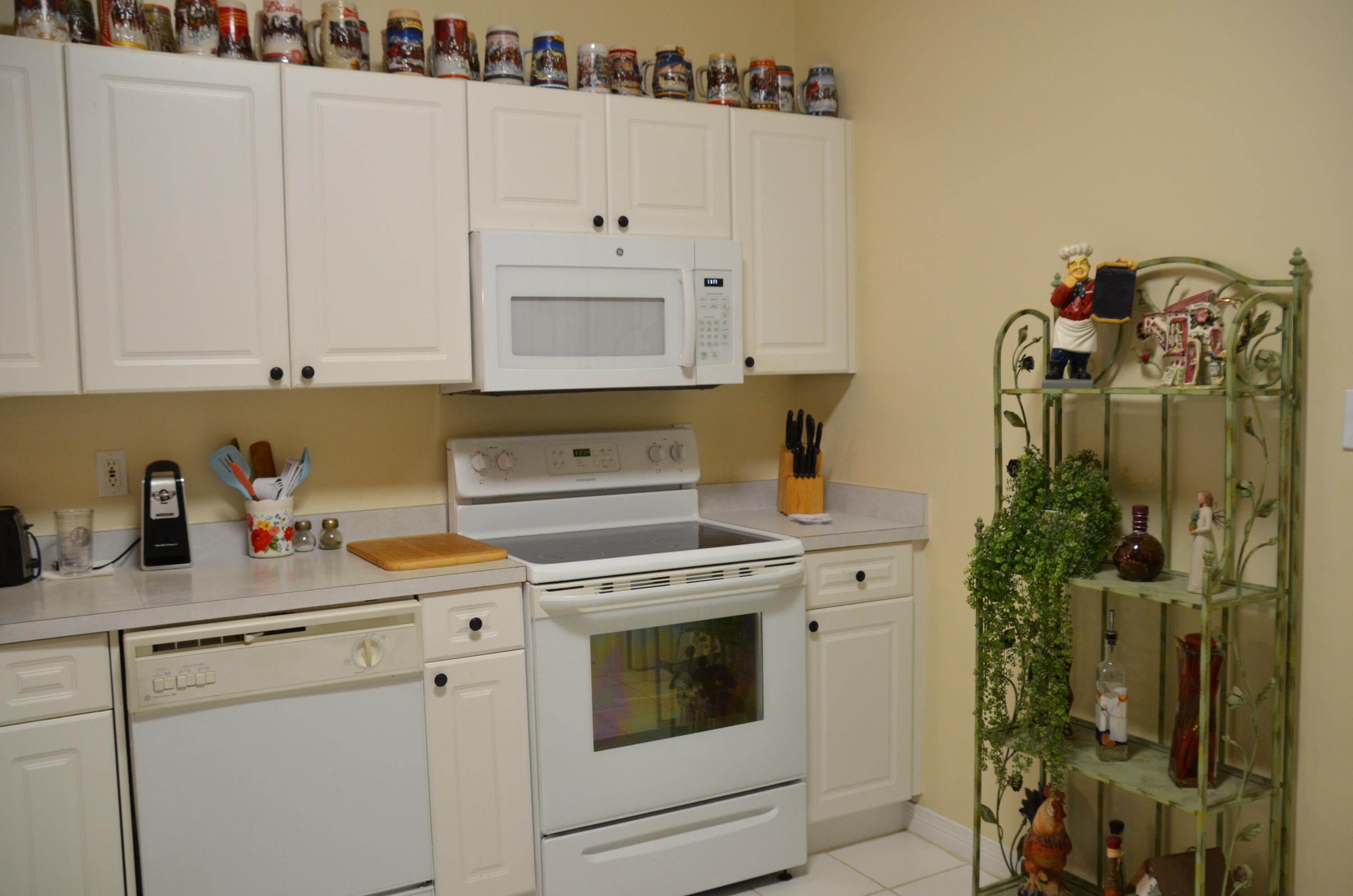 TREETOPS AT BAYSIDE - Residential