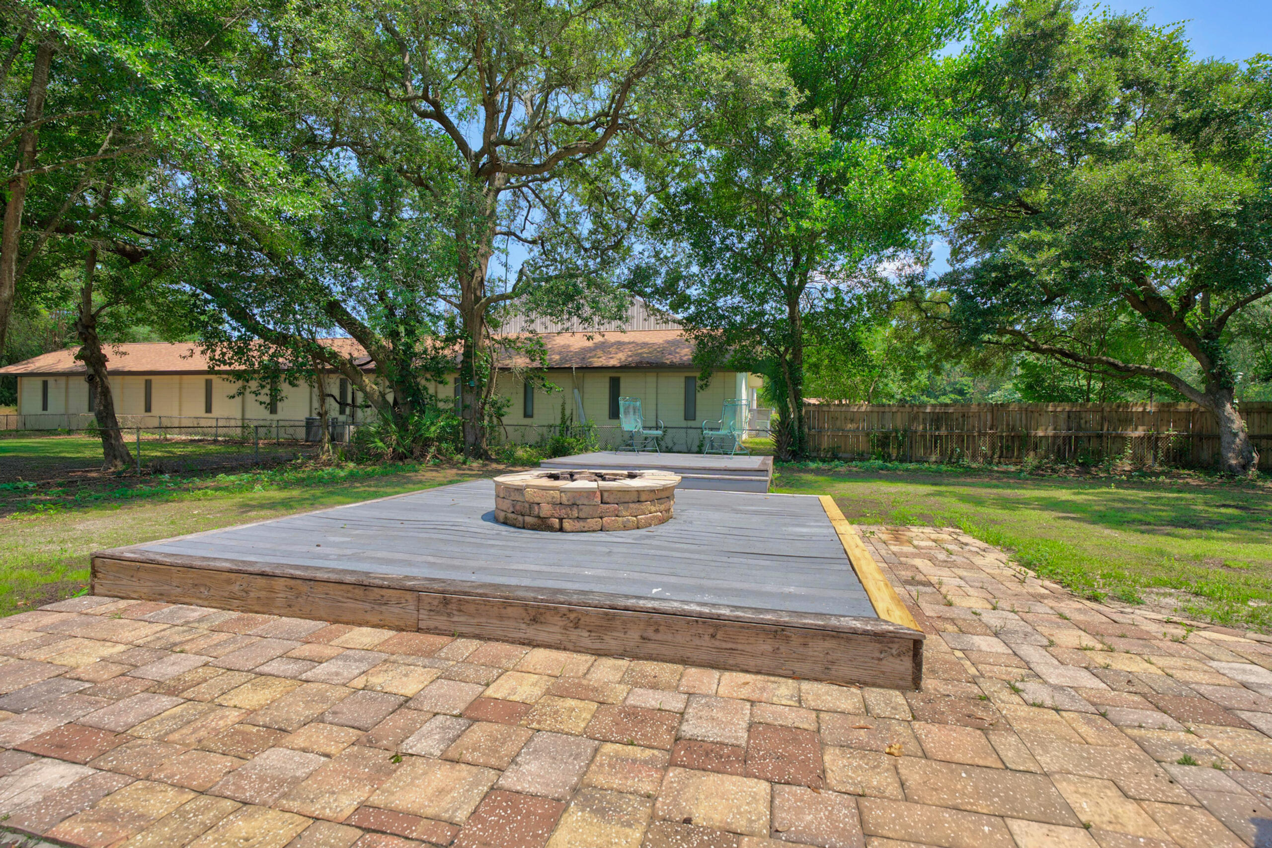 RACETRACK ROAD RESUB - Residential