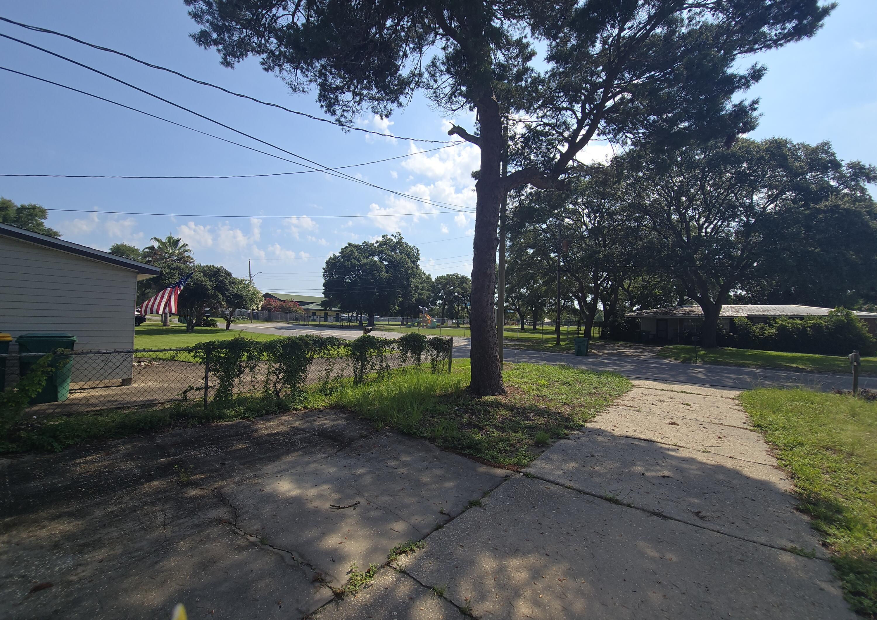 CANDLEWOOD VILLAGE - Residential Lease