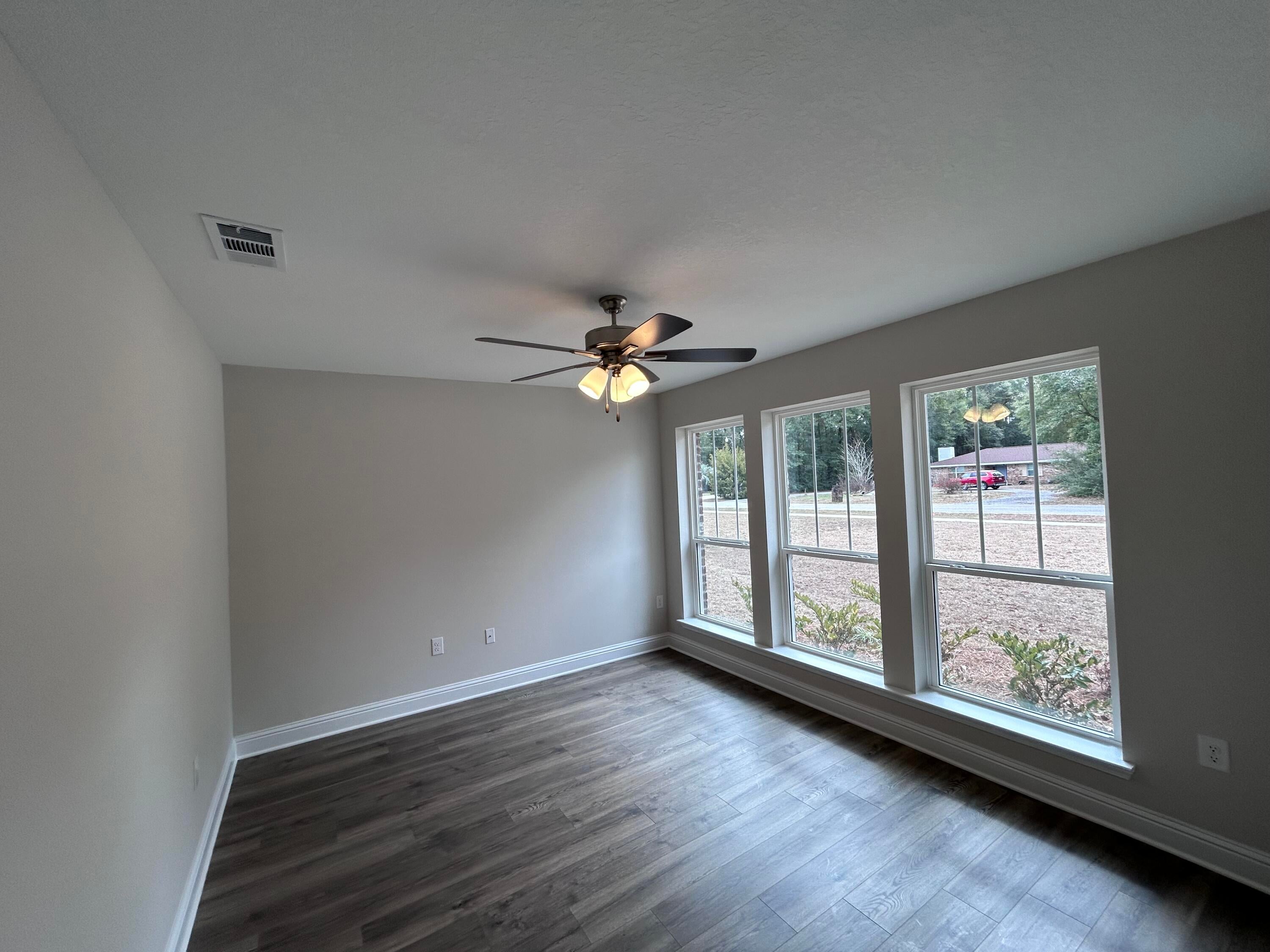 HIDDEN PINES ESTATES - Residential