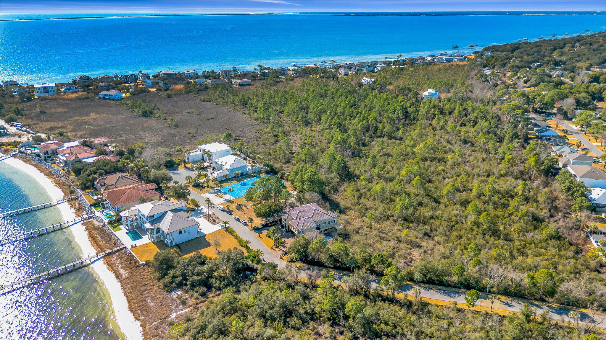 DEER POINT COVE - Residential