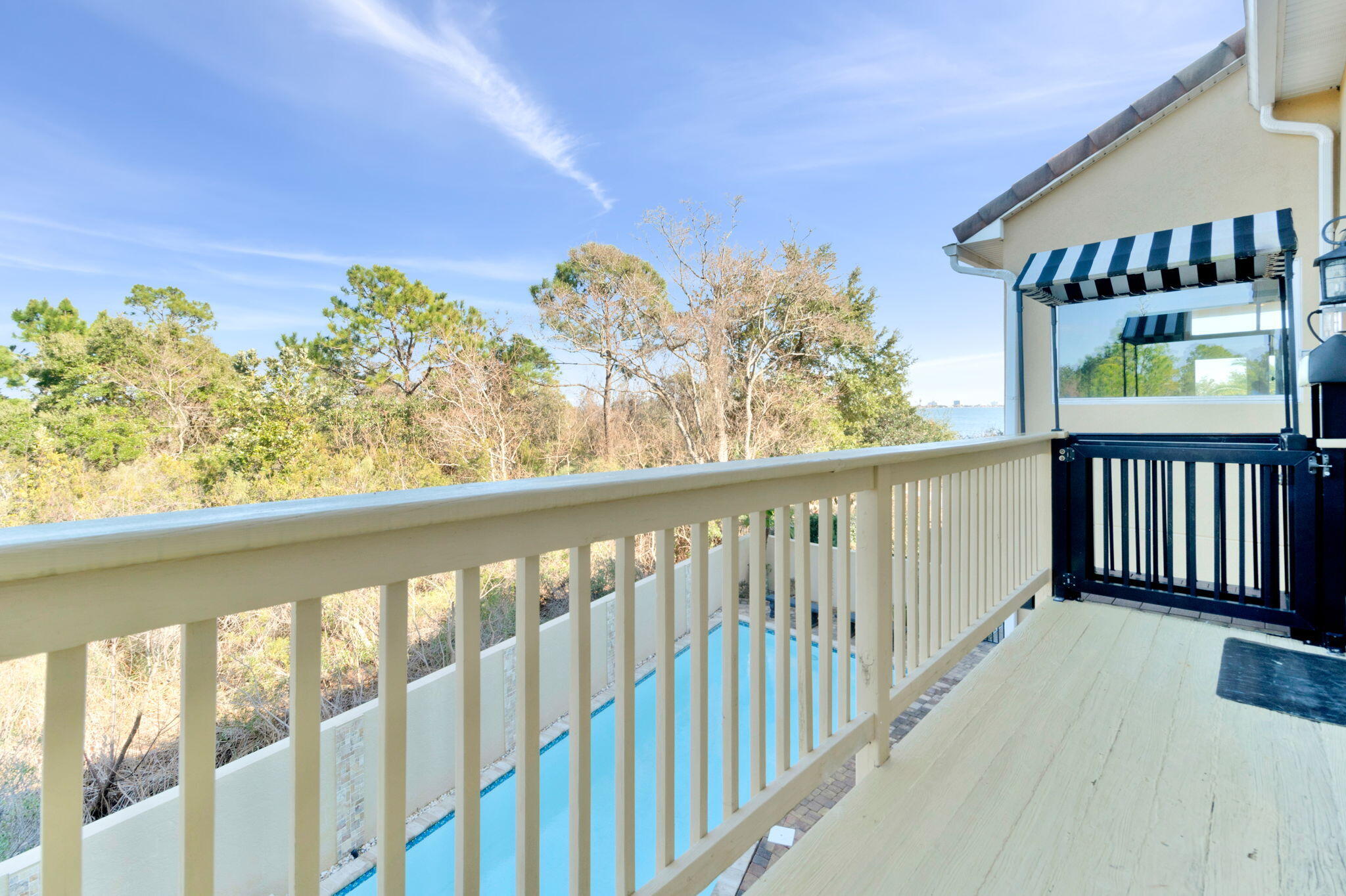 DEER POINT COVE - Residential