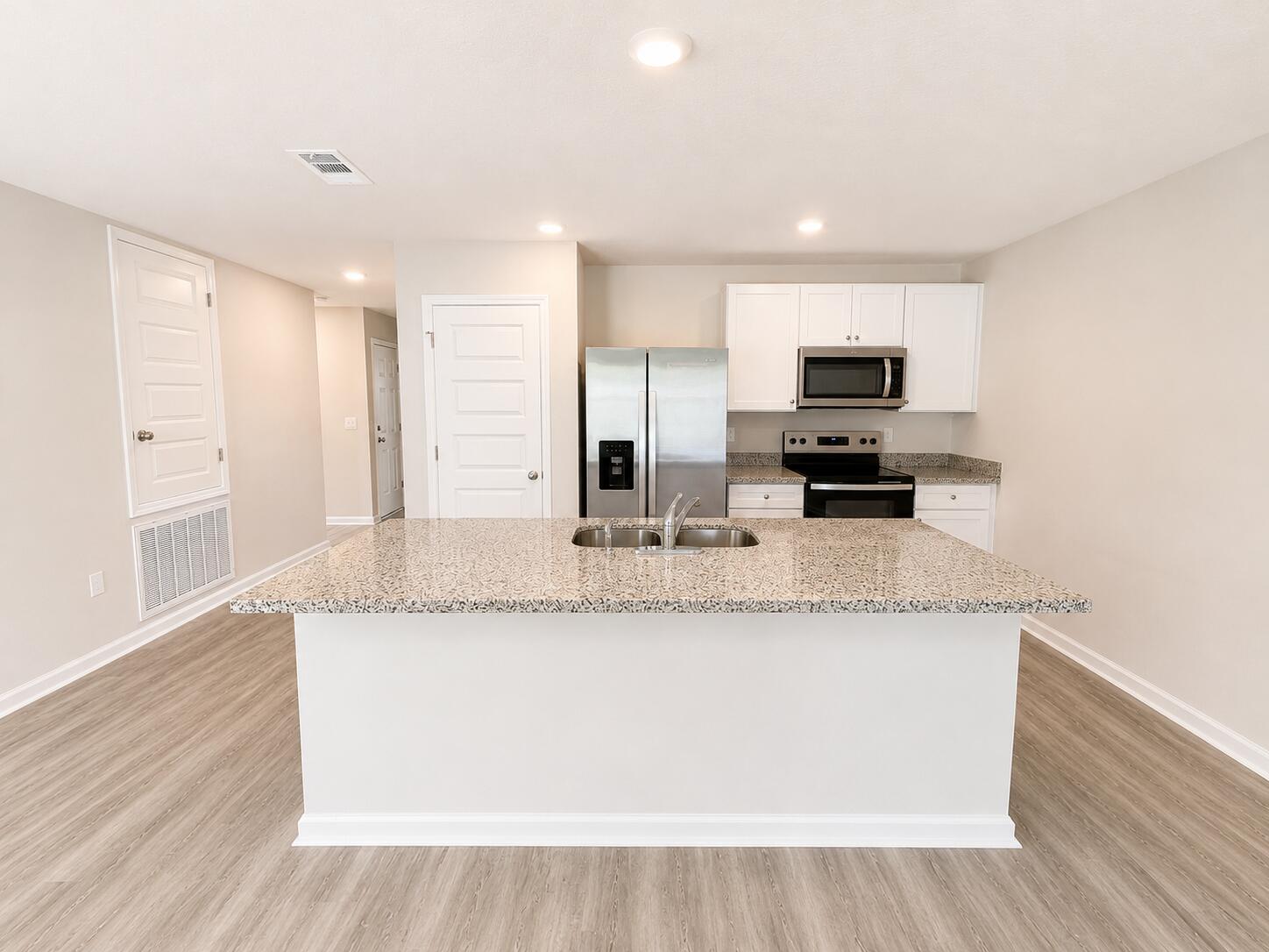 ROYAL ESTATES S/D - Residential
