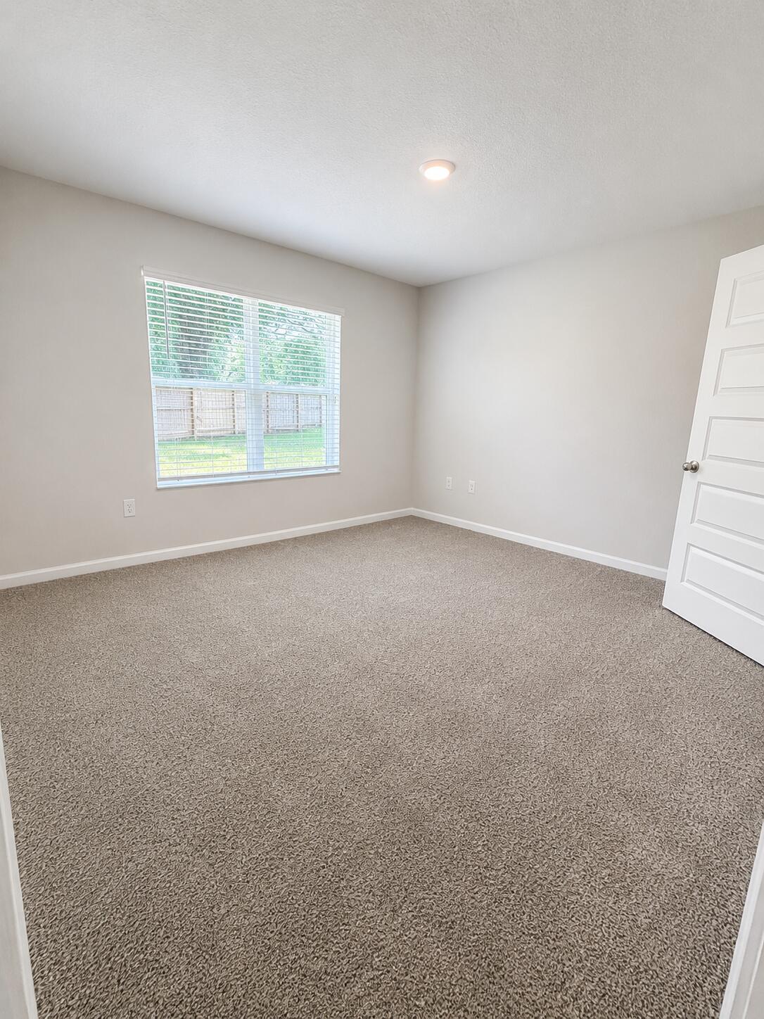 ROYAL ESTATES S/D - Residential