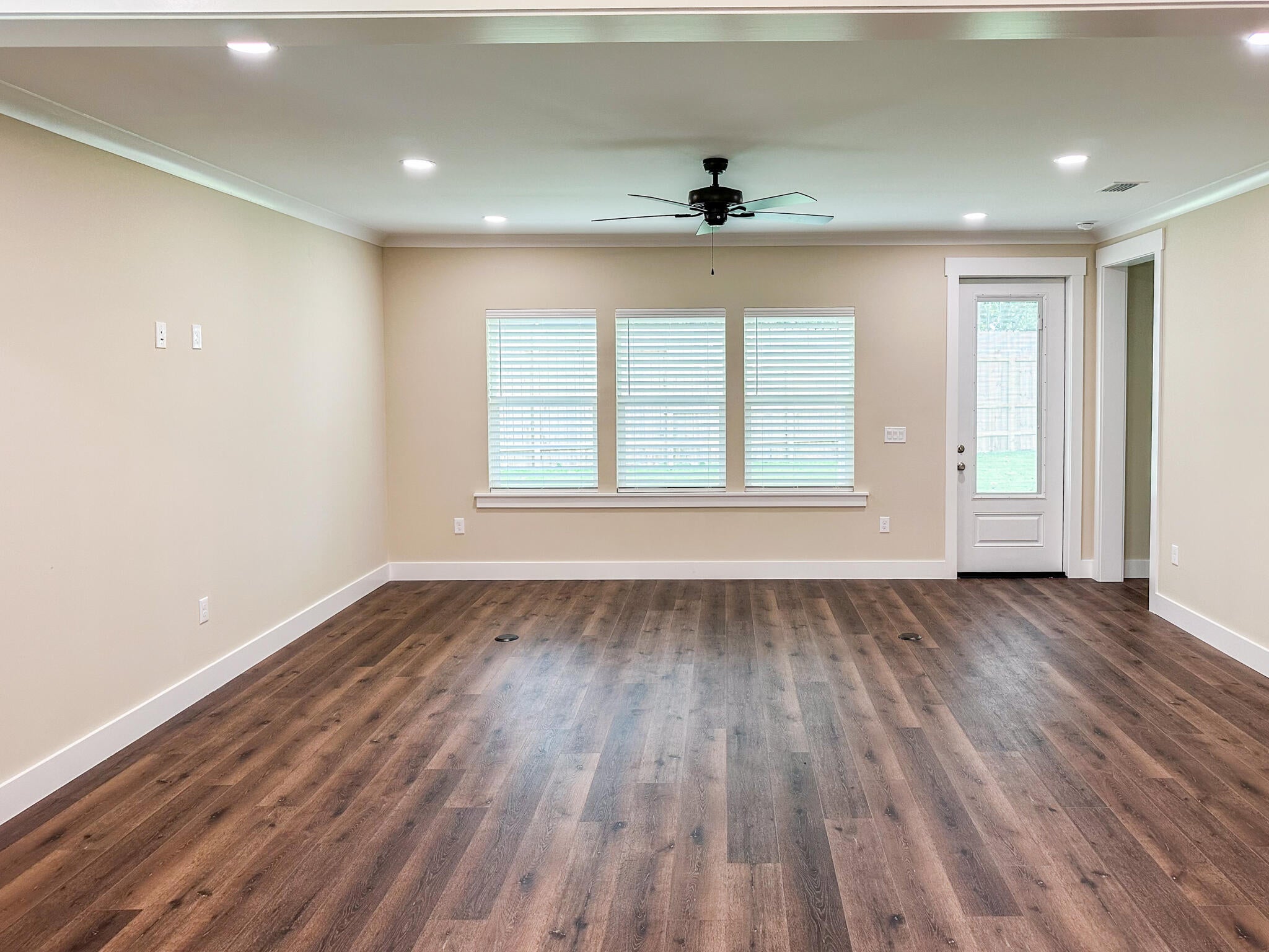 KELLYS 3RD ADDN TO DESTIN - Residential Lease