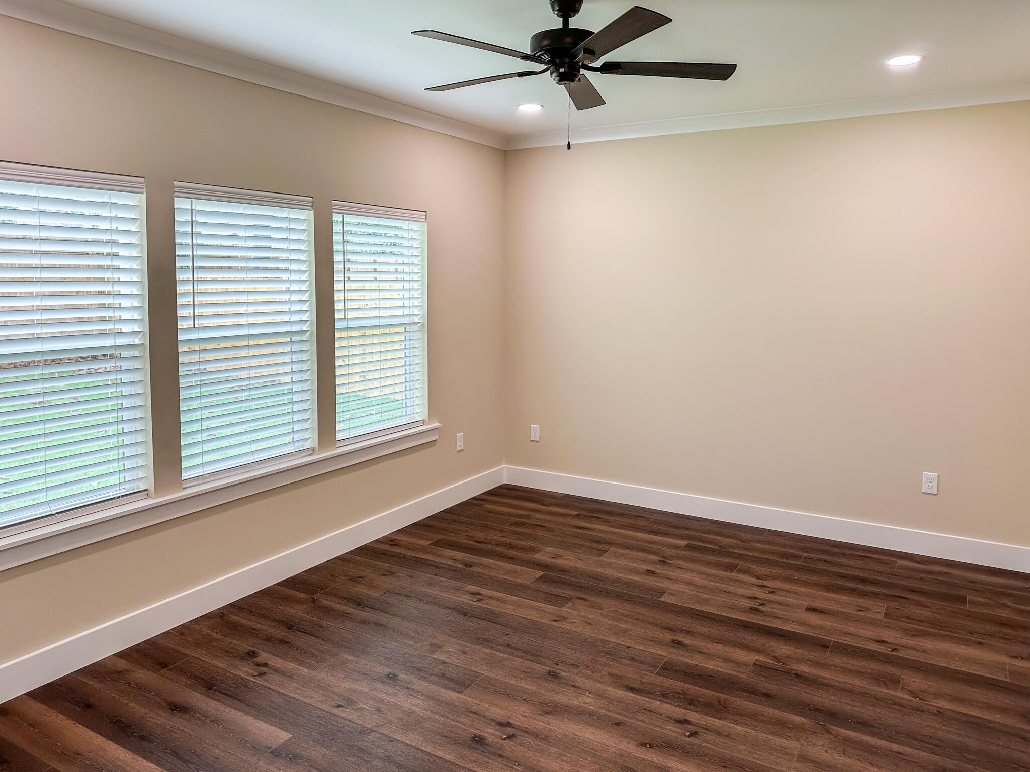 KELLYS 3RD ADDN TO DESTIN - Residential Lease