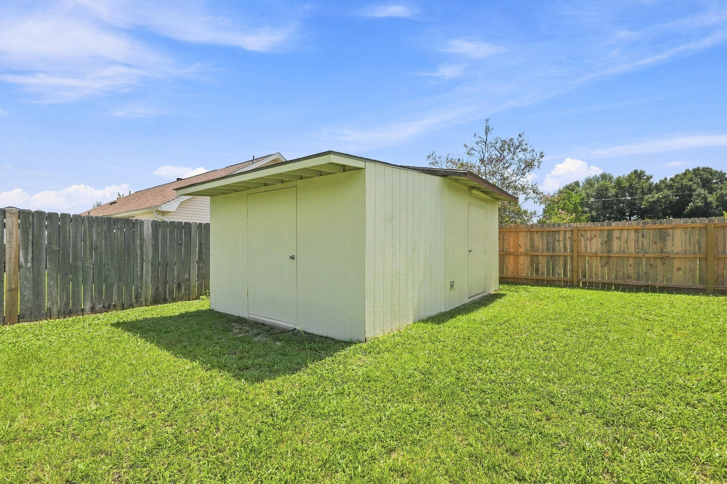 COUNTRYVIEW ESTATES 5TH ADDN - Residential